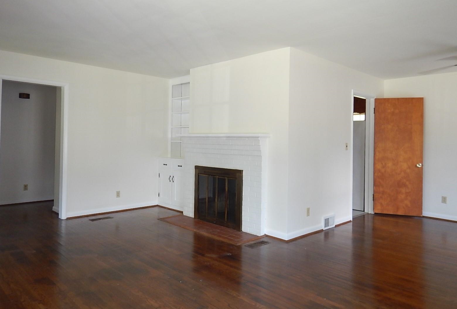 1842 LYNDHURST RD, WAYNESBORO, Virginia 22980, 3 Bedrooms Bedrooms, ,1 BathroomBathrooms,Residential,1842 LYNDHURST RD,668028 MLS # 668028