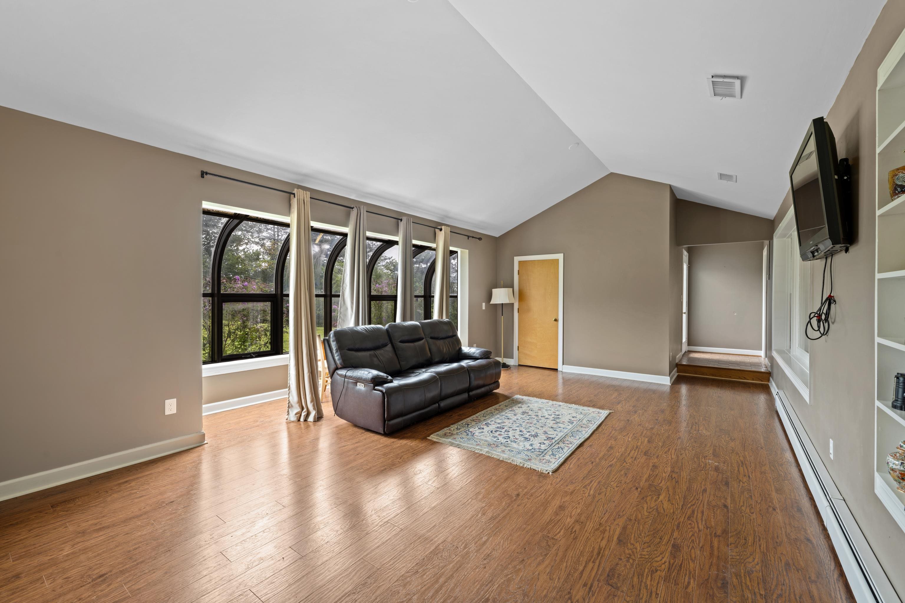 1774 BARTERBROOK RD, STAUNTON, Virginia 24401, 4 Bedrooms Bedrooms, ,3 BathroomsBathrooms,Residential,1774 BARTERBROOK RD,668031 MLS # 668031