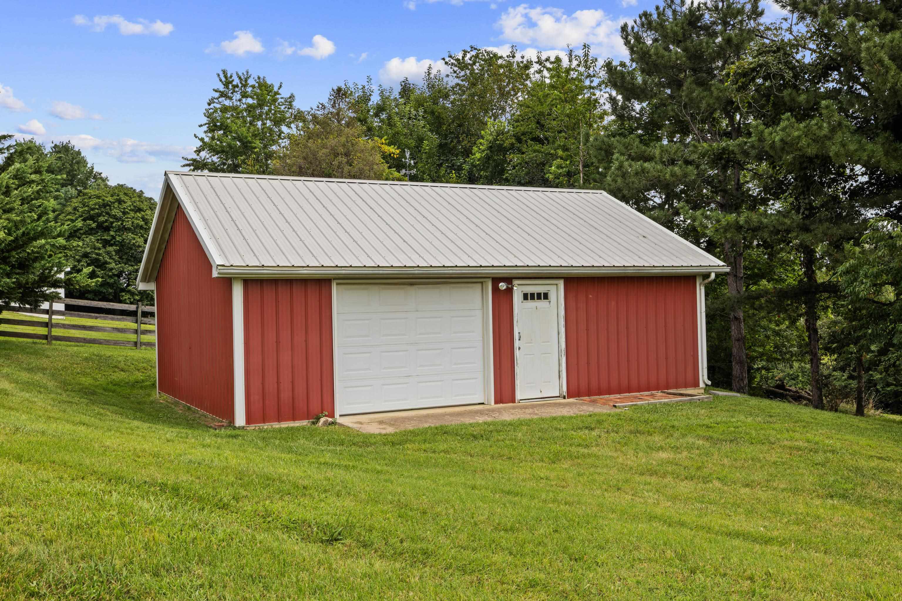 1774 BARTERBROOK RD, STAUNTON, Virginia 24401, 4 Bedrooms Bedrooms, ,3 BathroomsBathrooms,Residential,1774 BARTERBROOK RD,668031 MLS # 668031