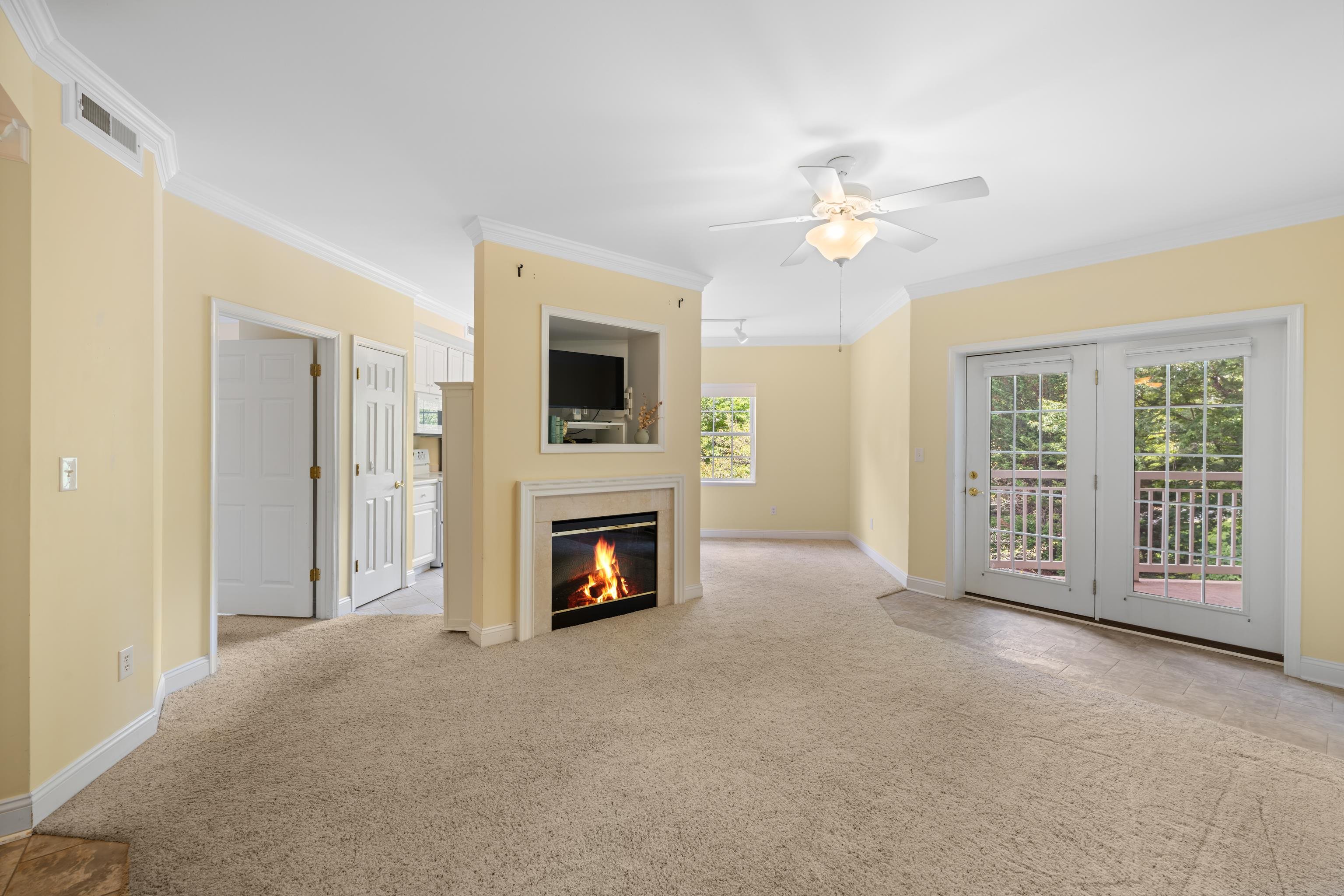 1410 N COALTER ST, STAUNTON, Virginia 24401, 2 Bedrooms Bedrooms, ,2 BathroomsBathrooms,Residential,1410 N COALTER ST,668034 MLS # 668034