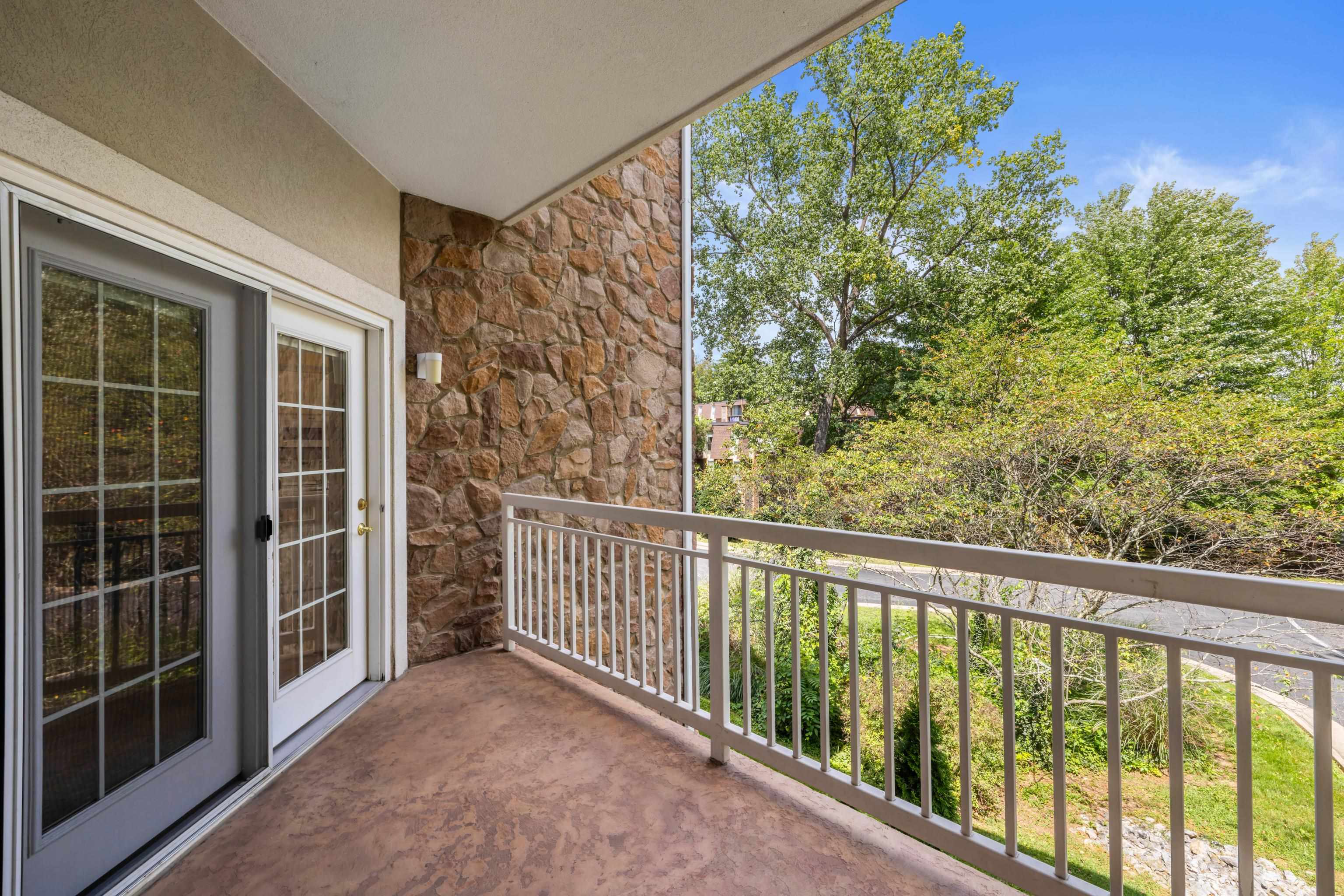1410 N COALTER ST, STAUNTON, Virginia 24401, 2 Bedrooms Bedrooms, ,2 BathroomsBathrooms,Residential,1410 N COALTER ST,668034 MLS # 668034
