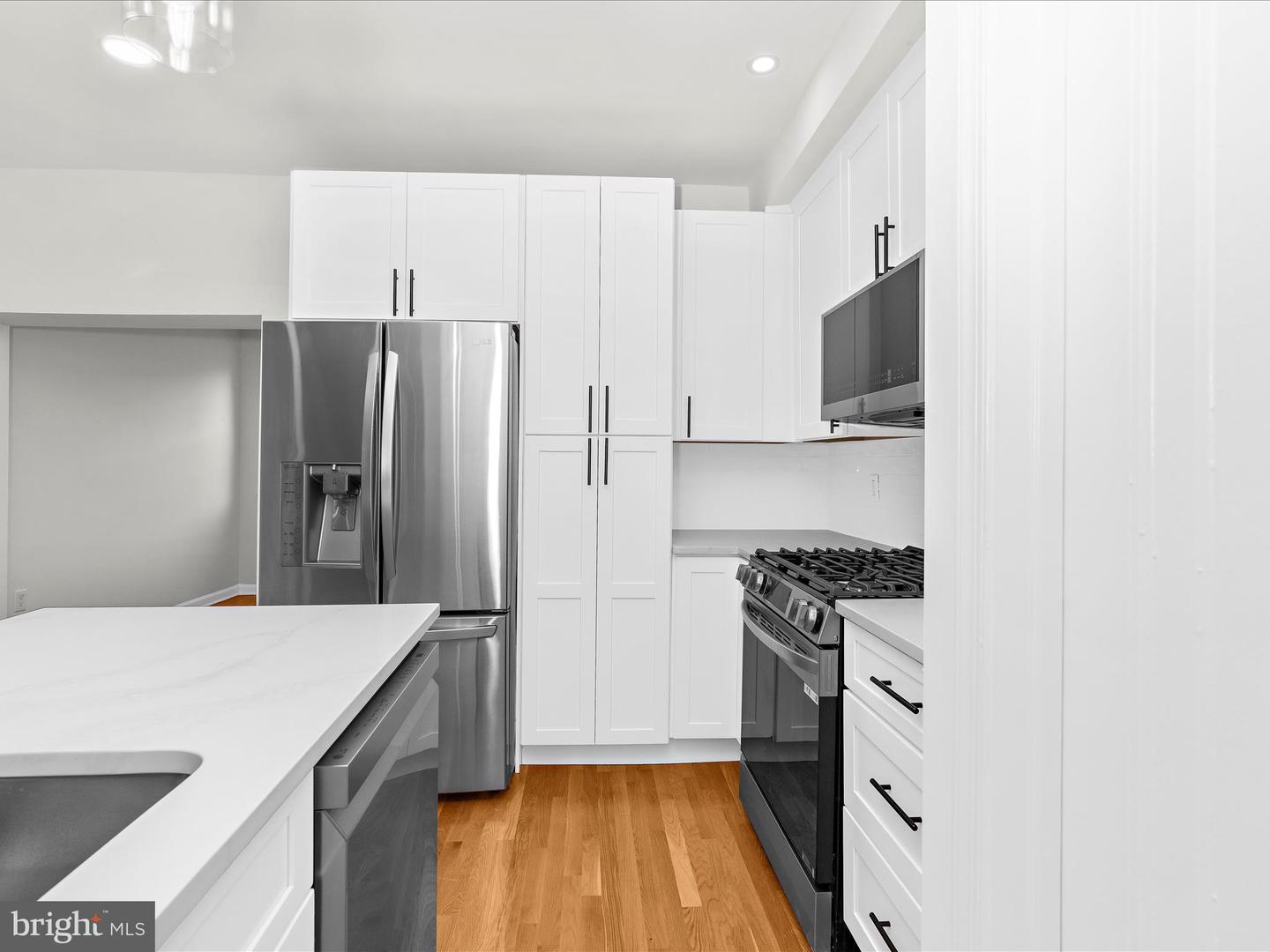 917 DECATUR ST NW, WASHINGTON, District Of Columbia 20011, 3 Bedrooms Bedrooms, ,2 BathroomsBathrooms,Residential,For sale,917 DECATUR ST NW,DCDC2209890 MLS # DCDC2209890