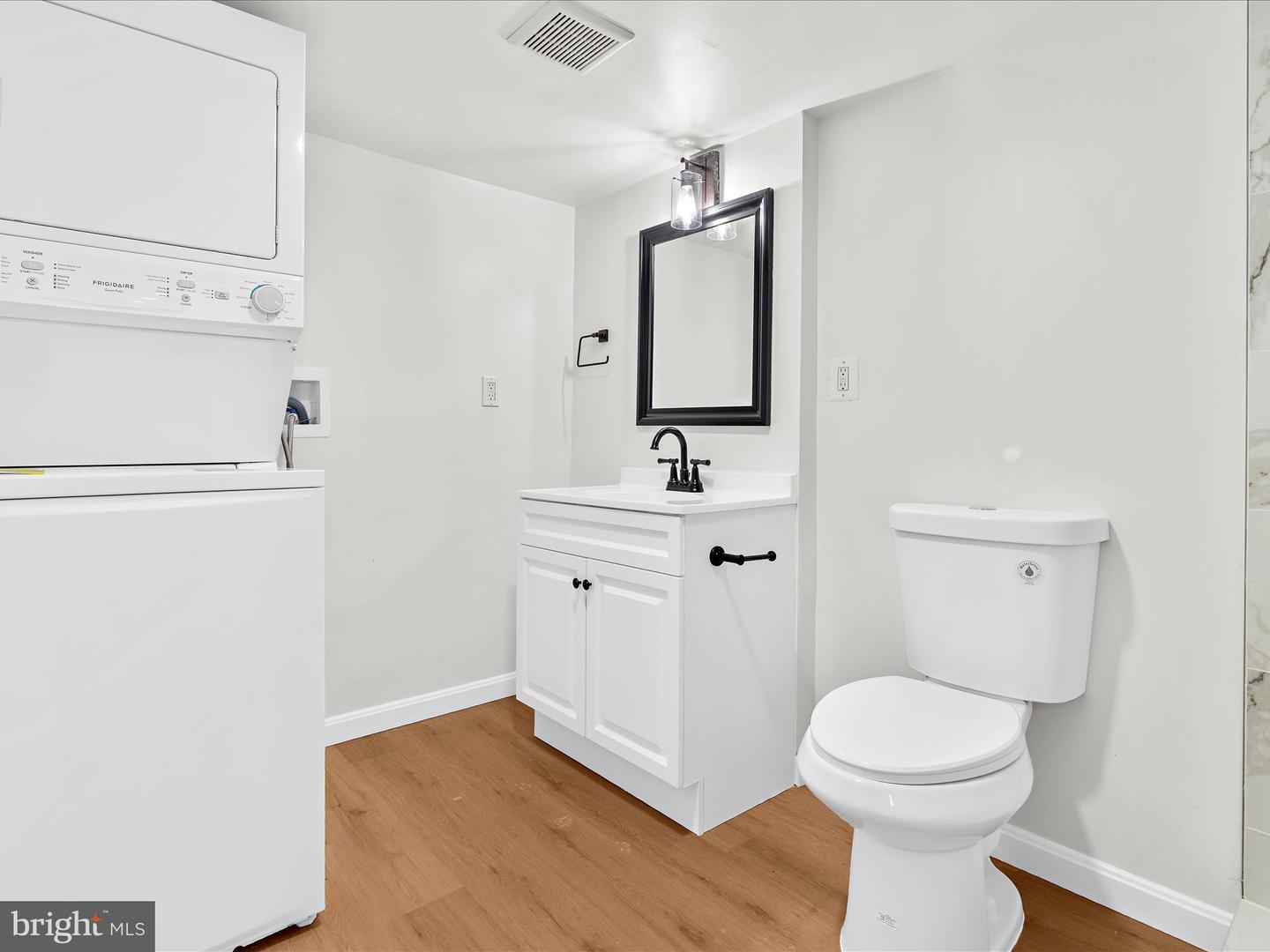 917 DECATUR ST NW, WASHINGTON, District Of Columbia 20011, 3 Bedrooms Bedrooms, ,2 BathroomsBathrooms,Residential,For sale,917 DECATUR ST NW,DCDC2209890 MLS # DCDC2209890