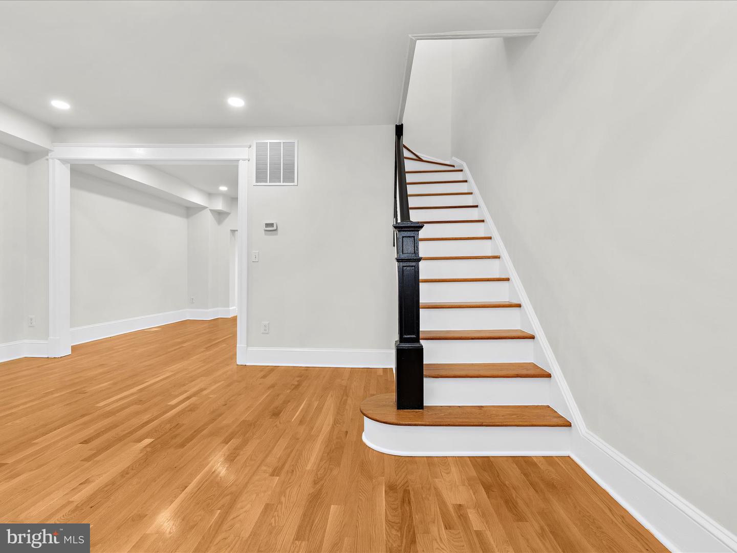 917 DECATUR ST NW, WASHINGTON, District Of Columbia 20011, 3 Bedrooms Bedrooms, ,2 BathroomsBathrooms,Residential,For sale,917 DECATUR ST NW,DCDC2209890 MLS # DCDC2209890