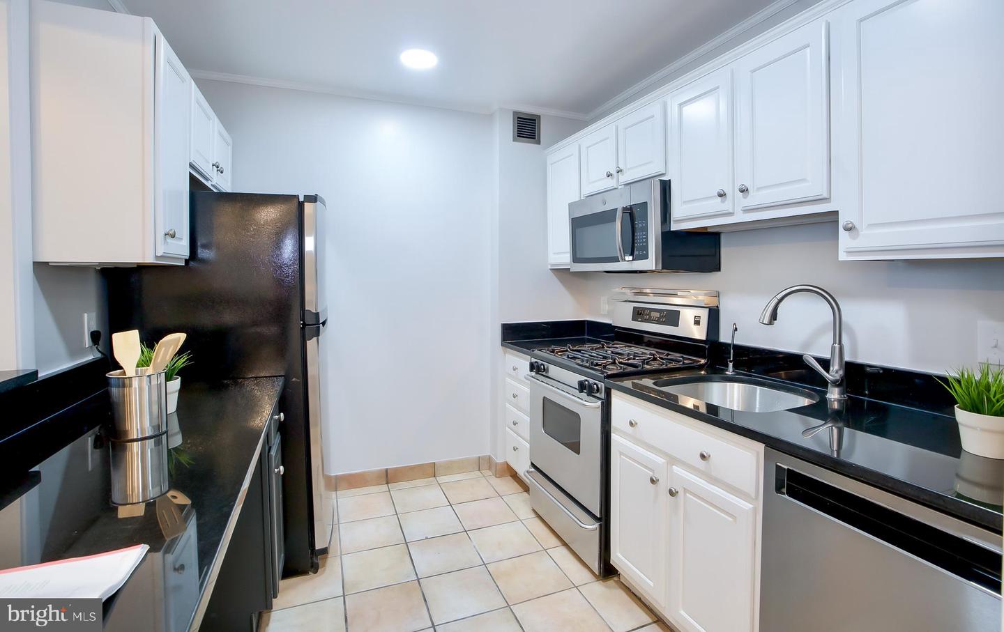 1280 21ST ST NW #109, WASHINGTON, District Of Columbia 20036, 2 Bedrooms Bedrooms, ,2 BathroomsBathrooms,Residential,For sale,1280 21ST ST NW #109,DCDC2212674 MLS # DCDC2212674 1280 21ST ST NW #109, WASHINGTON, District Of Columbia 20036, 2 Bedrooms Bedrooms, ,2 BathroomsBathrooms,Residential,For sale,1280 21ST ST NW #109,DCDC2212674 MLS # DCDC2212674