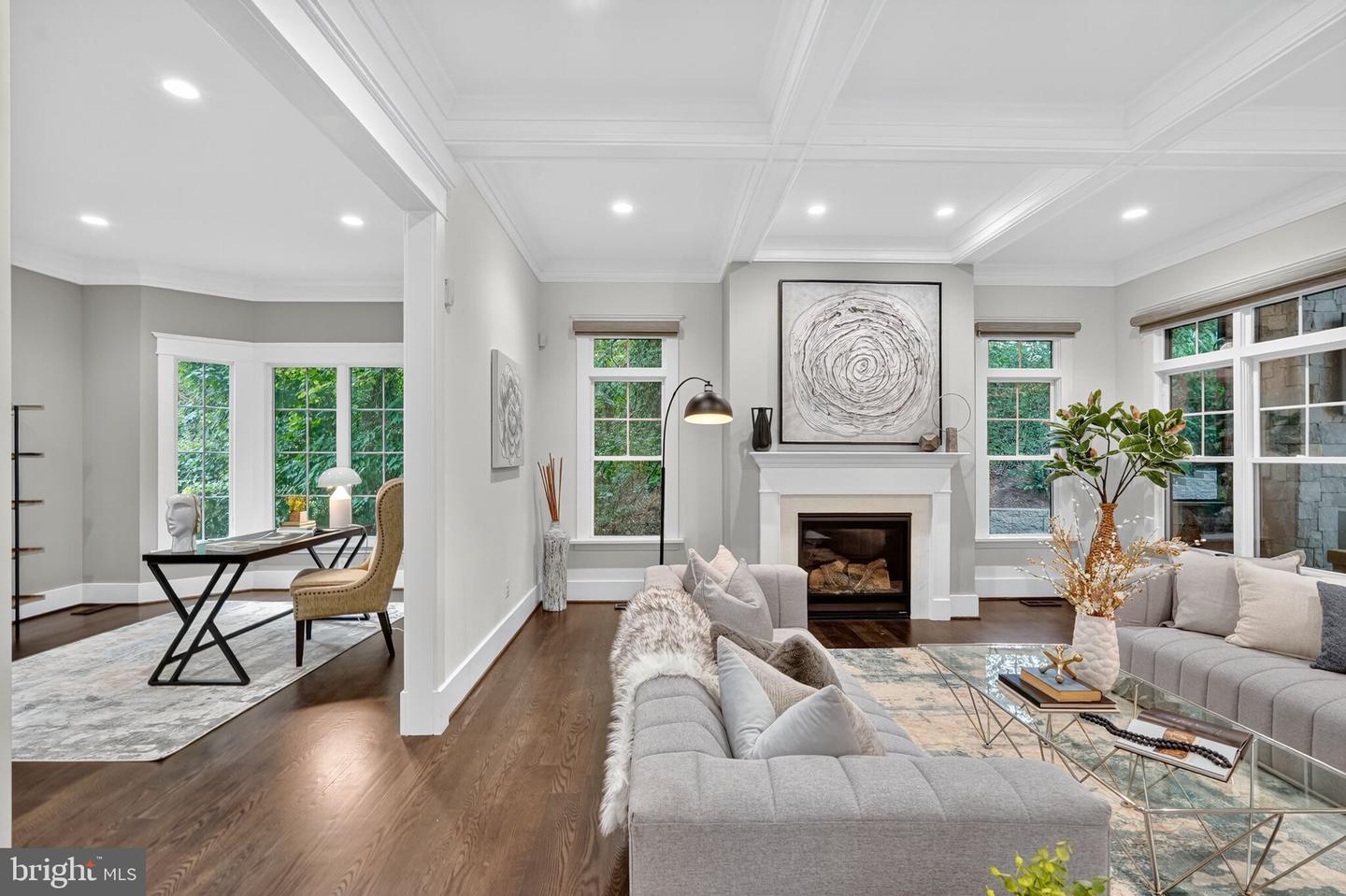 3400 MILITARY RD, ARLINGTON, Virginia 22207, 6 Bedrooms Bedrooms, ,6 BathroomsBathrooms,Residential,For sale,3400 MILITARY RD,VAAR2061122 MLS # VAAR2061122