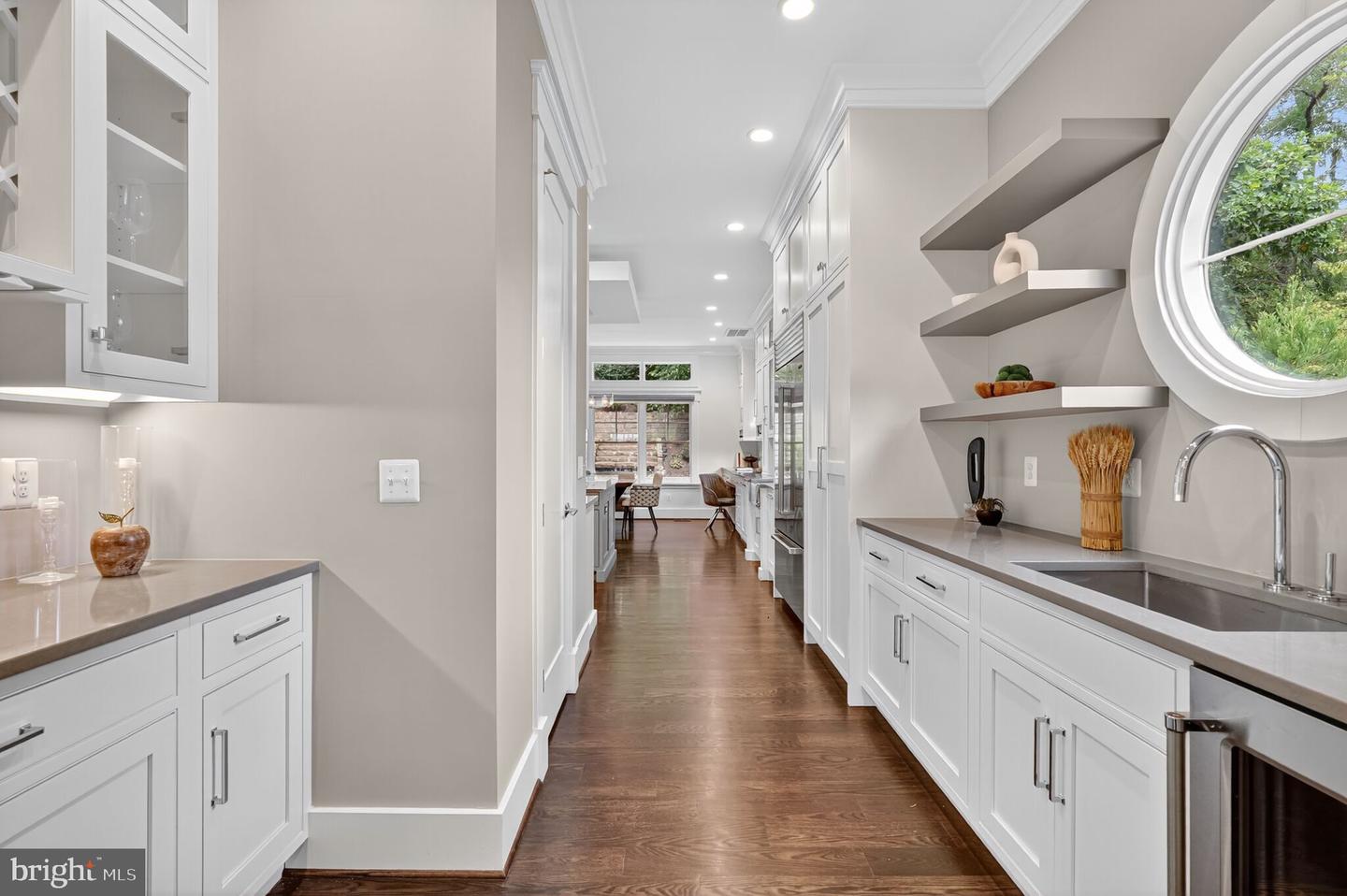 3400 MILITARY RD, ARLINGTON, Virginia 22207, 6 Bedrooms Bedrooms, ,6 BathroomsBathrooms,Residential,For sale,3400 MILITARY RD,VAAR2061122 MLS # VAAR2061122