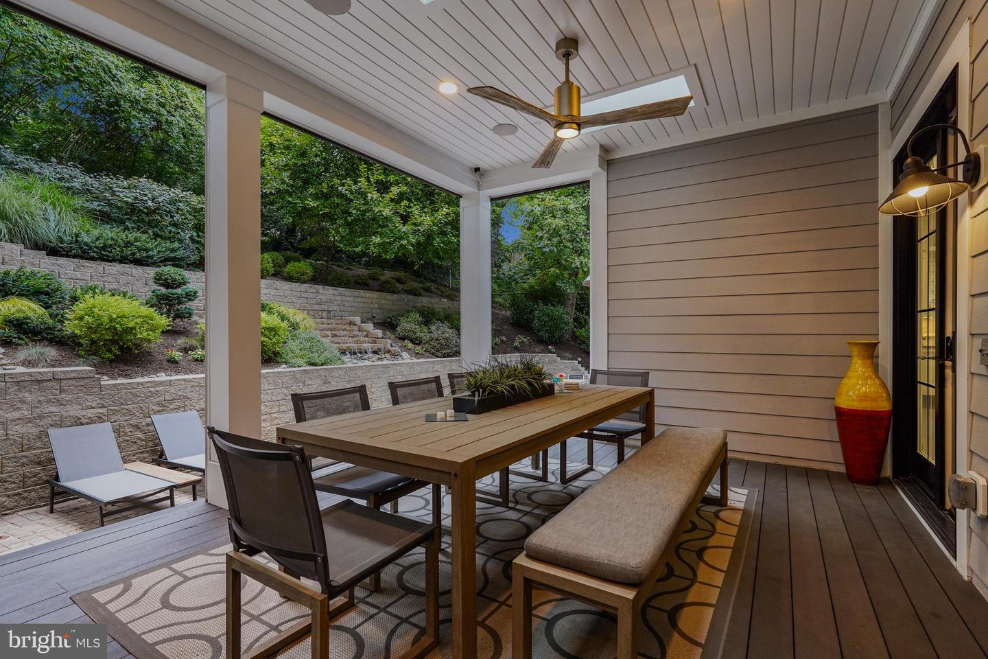 3400 MILITARY RD, ARLINGTON, Virginia 22207, 6 Bedrooms Bedrooms, ,6 BathroomsBathrooms,Residential,For sale,3400 MILITARY RD,VAAR2061122 MLS # VAAR2061122