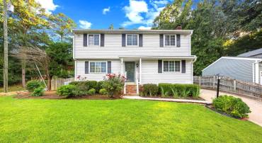 1100 OLDBURY RD, MIDLOTHIAN, Virginia 23113, 4 Bedrooms Bedrooms, ,2 BathroomsBathrooms,Residential,For sale,1100 OLDBURY RD,VACF2001238 MLS # VACF2001238