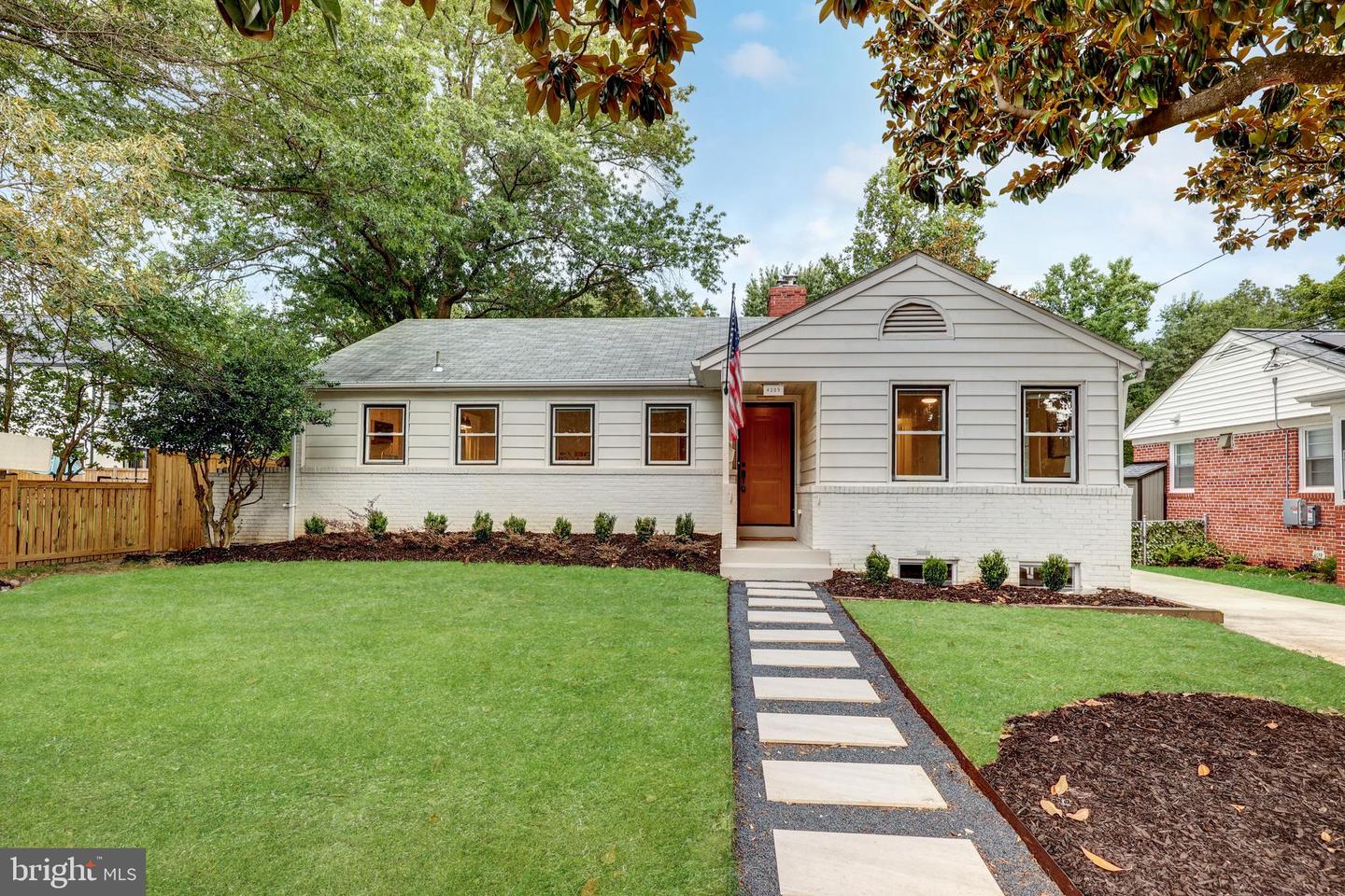 4205 6TH ST S, ARLINGTON, Virginia 22204, 4 Bedrooms Bedrooms, ,2 BathroomsBathrooms,Residential,For sale,4205 6TH ST S,VAAR2062160 MLS # VAAR2062160