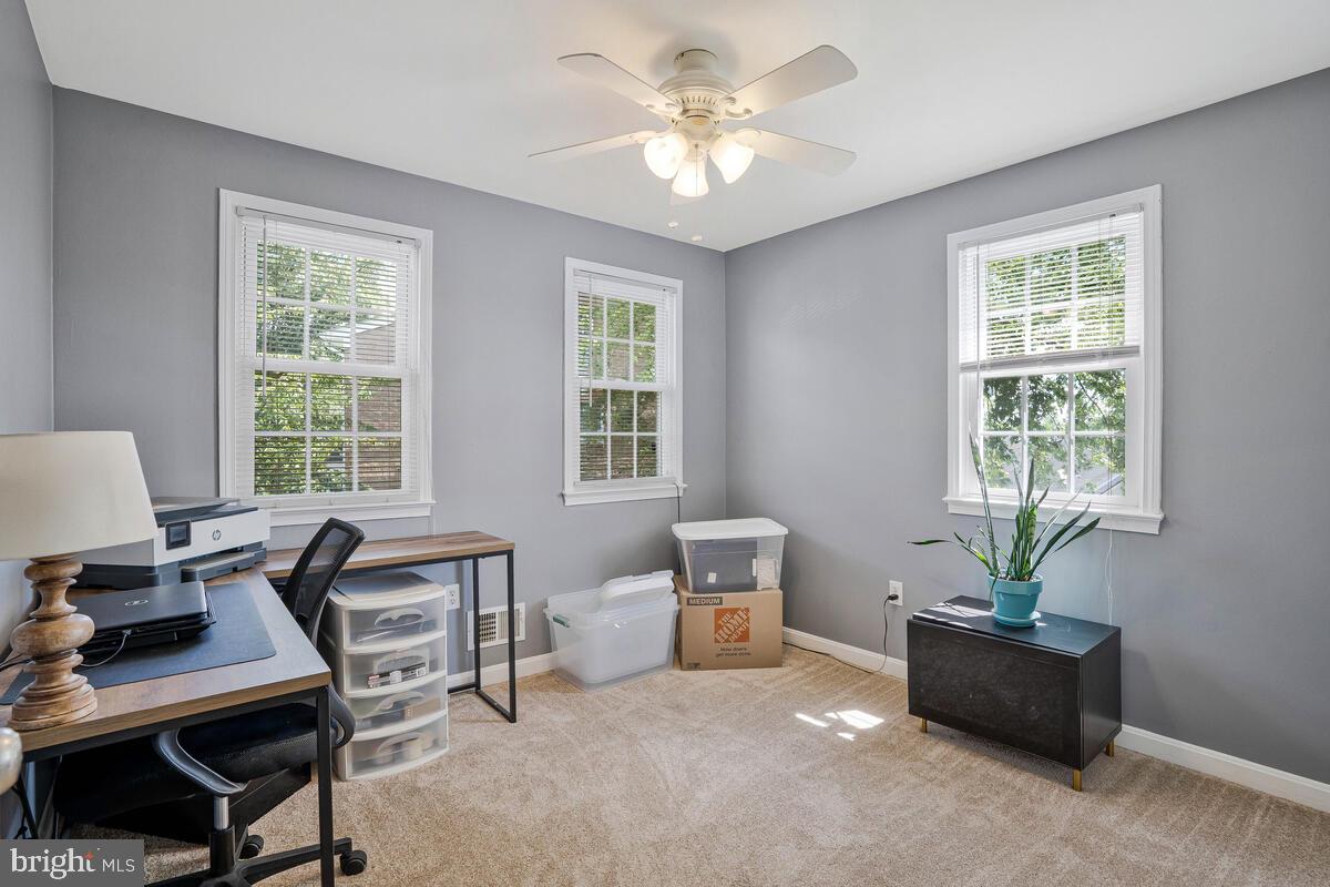 1223 FOX RUN PL, WOODBRIDGE, Virginia 22191, 3 Bedrooms Bedrooms, ,3 BathroomsBathrooms,Residential,For sale,1223 FOX RUN PL,VAPW2101578 MLS # VAPW2101578