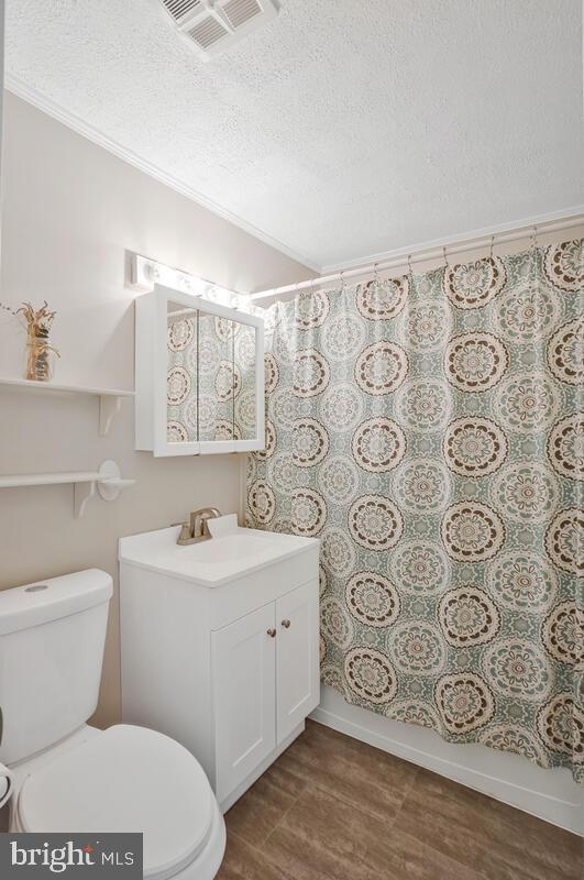 1223 FOX RUN PL, WOODBRIDGE, Virginia 22191, 3 Bedrooms Bedrooms, ,3 BathroomsBathrooms,Residential,For sale,1223 FOX RUN PL,VAPW2101578 MLS # VAPW2101578