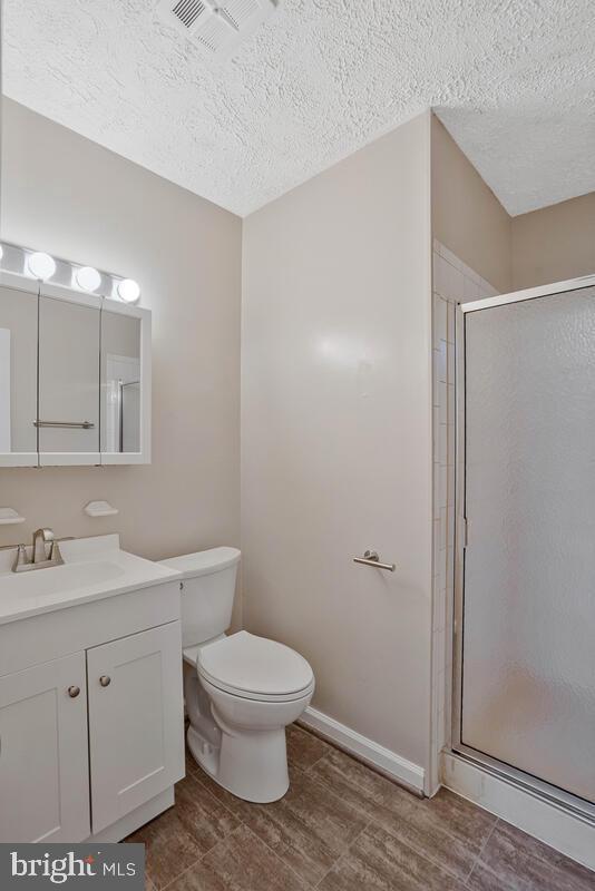 1223 FOX RUN PL, WOODBRIDGE, Virginia 22191, 3 Bedrooms Bedrooms, ,3 BathroomsBathrooms,Residential,For sale,1223 FOX RUN PL,VAPW2101578 MLS # VAPW2101578