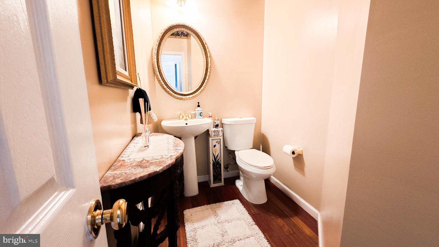 9311 COUGAR CT, MANASSAS PARK, Virginia 20111, 5 Bedrooms Bedrooms, ,3 BathroomsBathrooms,Residential,For sale,9311 COUGAR CT,VAMP2003246 MLS # VAMP2003246