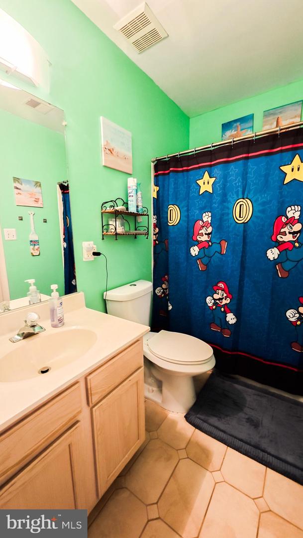 9311 COUGAR CT, MANASSAS PARK, Virginia 20111, 5 Bedrooms Bedrooms, ,3 BathroomsBathrooms,Residential,For sale,9311 COUGAR CT,VAMP2003246 MLS # VAMP2003246