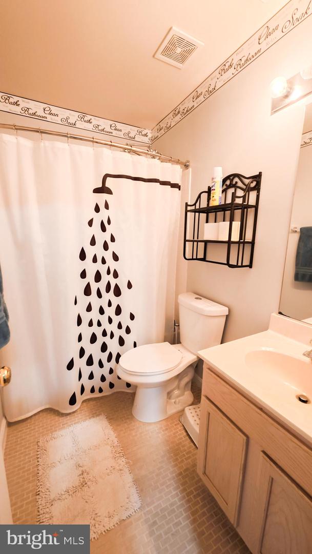 9311 COUGAR CT, MANASSAS PARK, Virginia 20111, 5 Bedrooms Bedrooms, ,3 BathroomsBathrooms,Residential,For sale,9311 COUGAR CT,VAMP2003246 MLS # VAMP2003246