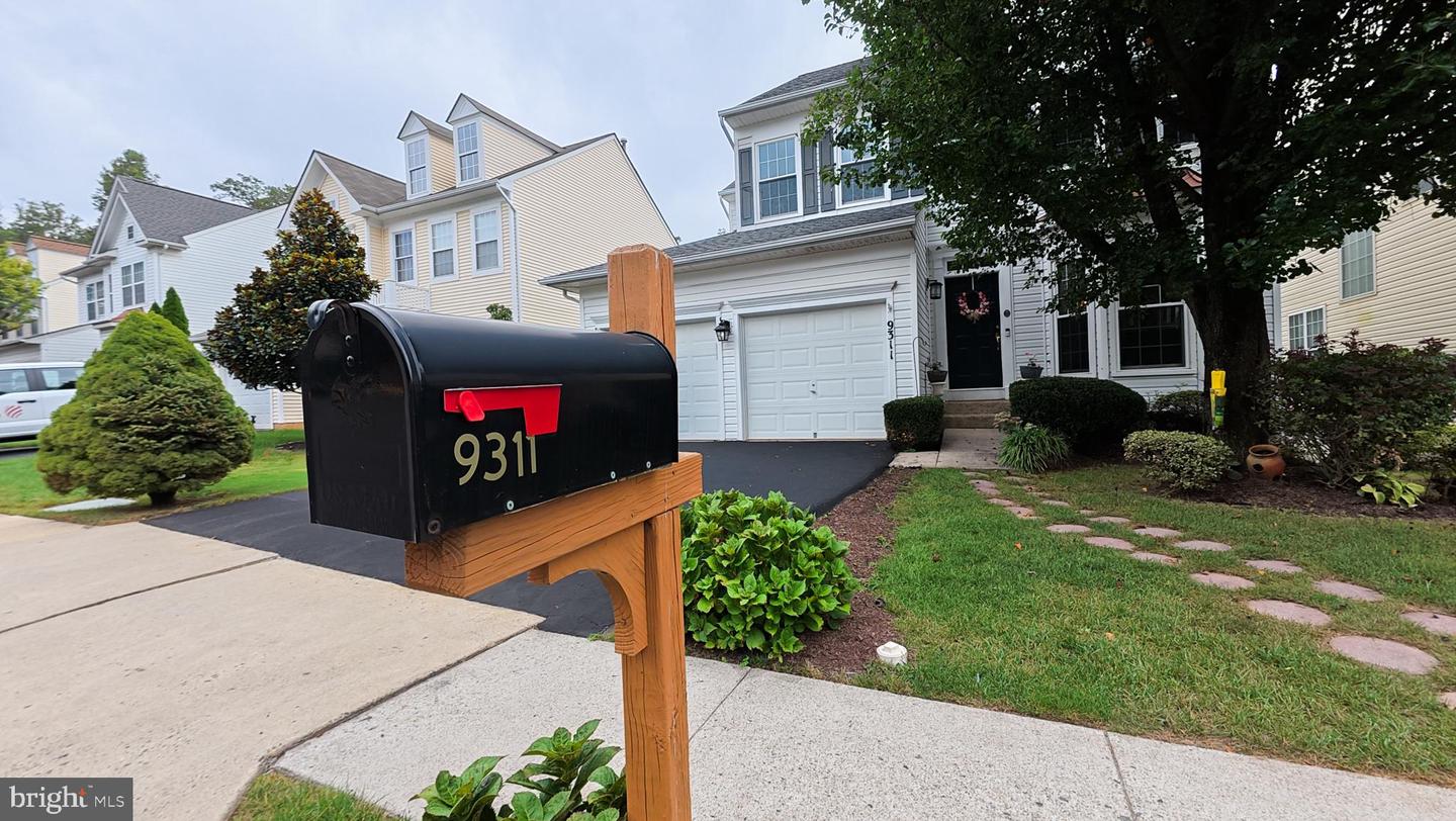 9311 COUGAR CT, MANASSAS PARK, Virginia 20111, 5 Bedrooms Bedrooms, ,3 BathroomsBathrooms,Residential,For sale,9311 COUGAR CT,VAMP2003246 MLS # VAMP2003246