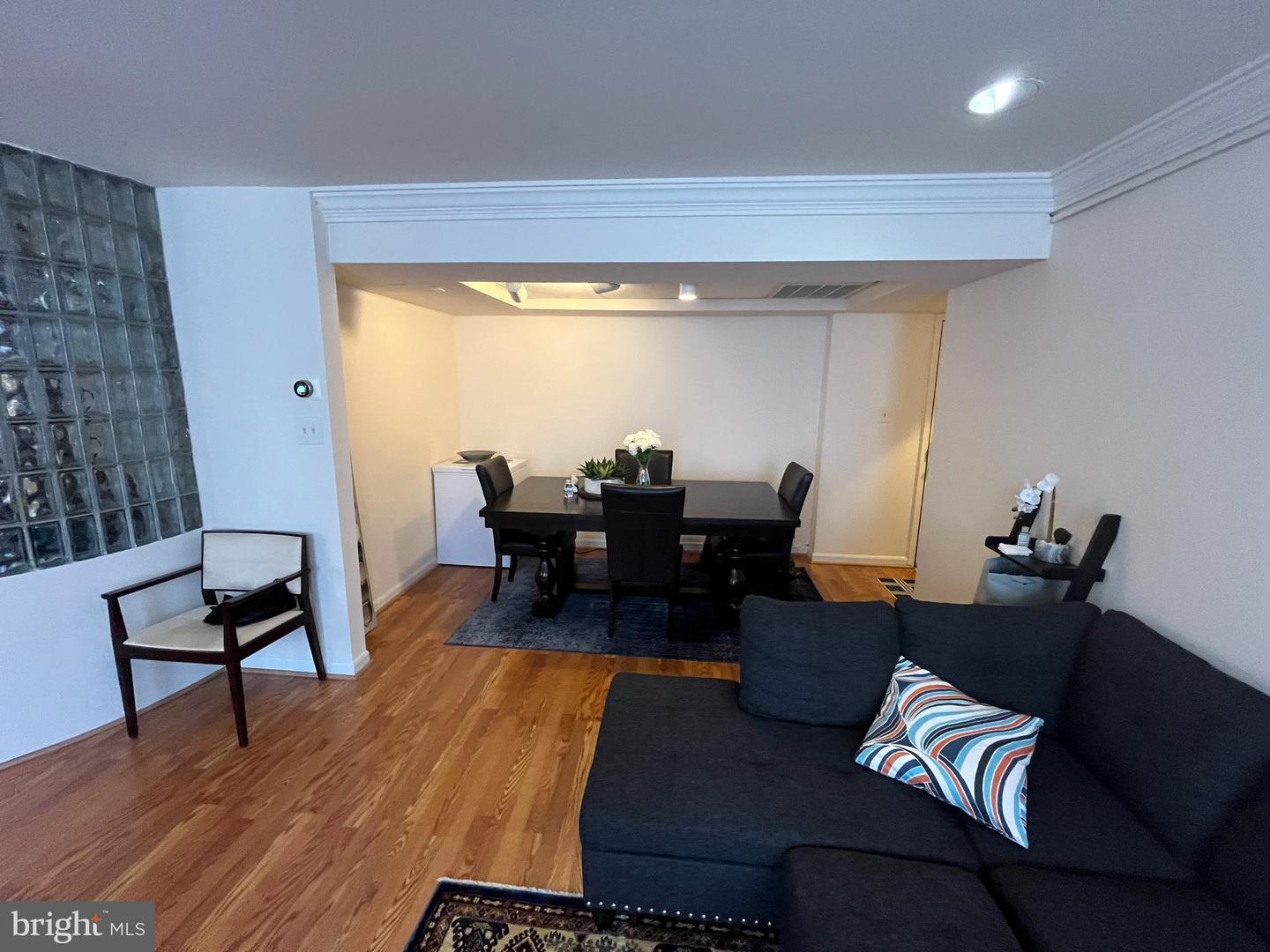 1133 13TH ST NW #402, WASHINGTON, District Of Columbia 20005, 1 Bedroom Bedrooms, ,1 BathroomBathrooms,Residential,For sale,1133 13TH ST NW #402,DCDC2215576 MLS # DCDC2215576