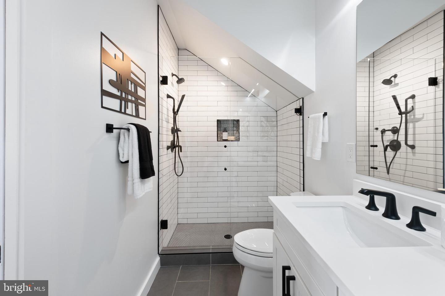 2612 UNIVERSITY PL NW #8, WASHINGTON, District Of Columbia 20009, 2 Bedrooms Bedrooms, ,2 BathroomsBathrooms,Residential,For sale,2612 UNIVERSITY PL NW #8,DCDC2215674 MLS # DCDC2215674
