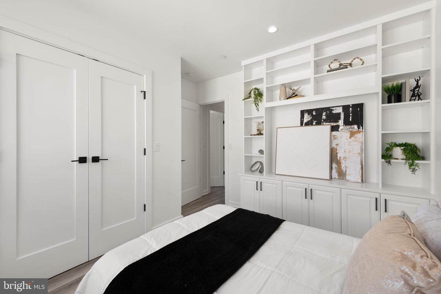 2612 UNIVERSITY PL NW #8, WASHINGTON, District Of Columbia 20009, 2 Bedrooms Bedrooms, ,2 BathroomsBathrooms,Residential,For sale,2612 UNIVERSITY PL NW #8,DCDC2215674 MLS # DCDC2215674
