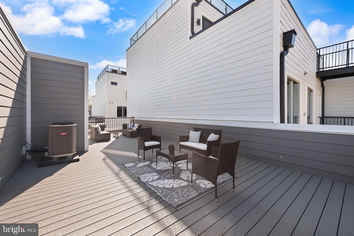 2612 UNIVERSITY PL NW #8, WASHINGTON, District Of Columbia 20009, 2 Bedrooms Bedrooms, ,2 BathroomsBathrooms,Residential,For sale,2612 UNIVERSITY PL NW #8,DCDC2215674 MLS # DCDC2215674