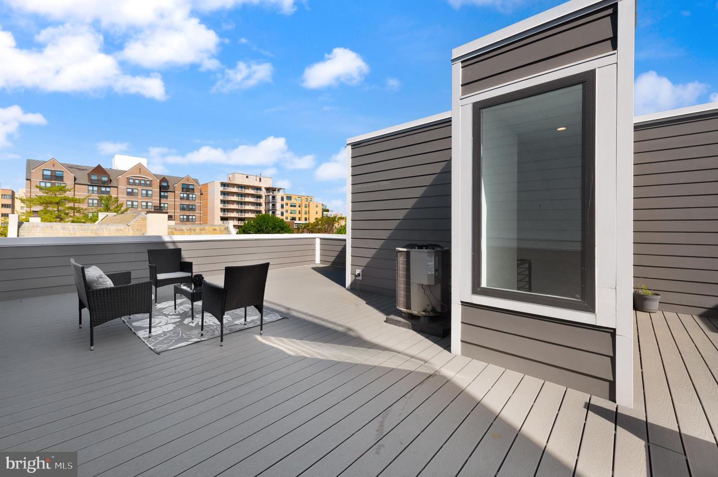 2612 UNIVERSITY PL NW #8, WASHINGTON, District Of Columbia 20009, 2 Bedrooms Bedrooms, ,2 BathroomsBathrooms,Residential,For sale,2612 UNIVERSITY PL NW #8,DCDC2215674 MLS # DCDC2215674