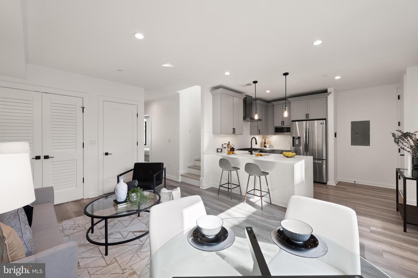 2612 UNIVERSITY PL NW #8, WASHINGTON, District Of Columbia 20009, 2 Bedrooms Bedrooms, ,2 BathroomsBathrooms,Residential,For sale,2612 UNIVERSITY PL NW #8,DCDC2215674 MLS # DCDC2215674
