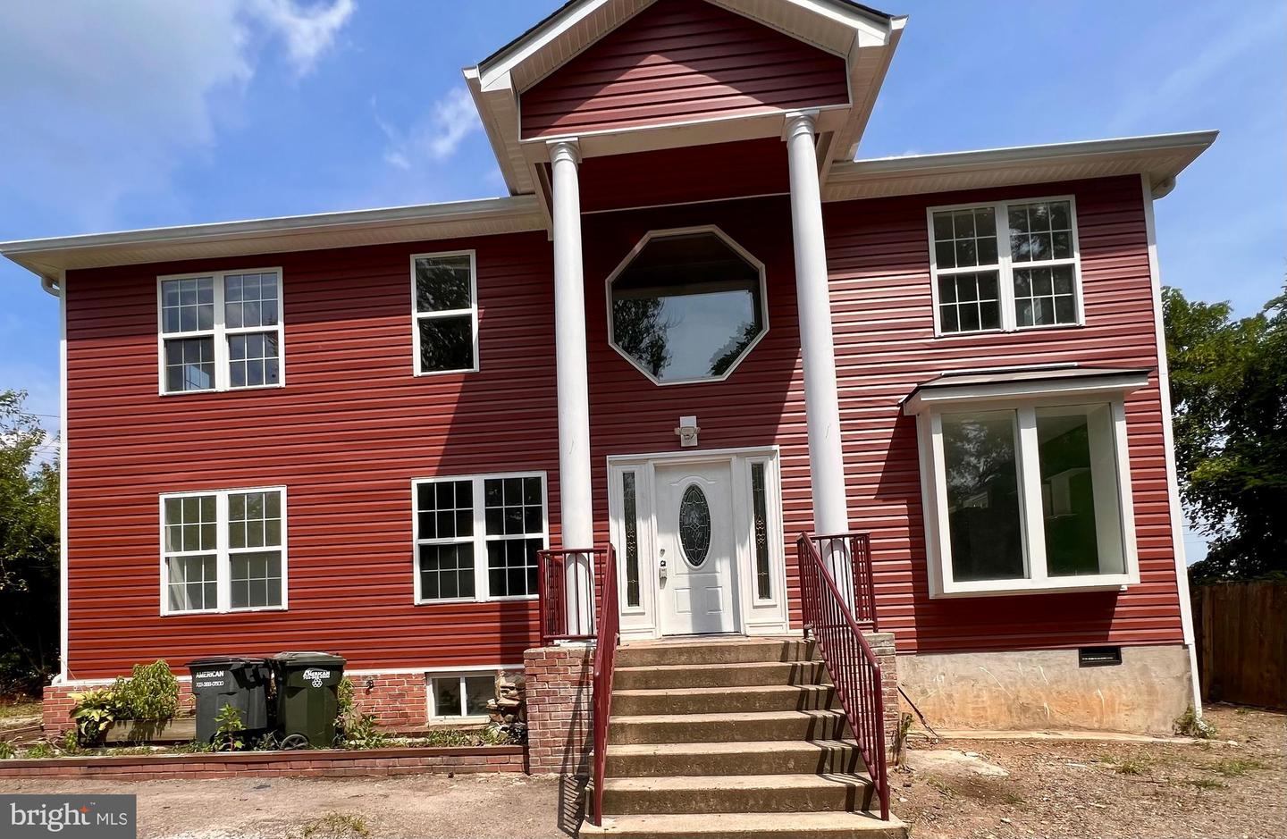 1501 DEVILS REACH RD, WOODBRIDGE, Virginia 22191, 6 Bedrooms Bedrooms, ,4 BathroomsBathrooms,Residential,For sale,1501 DEVILS REACH RD,VAPW2101818 MLS # VAPW2101818