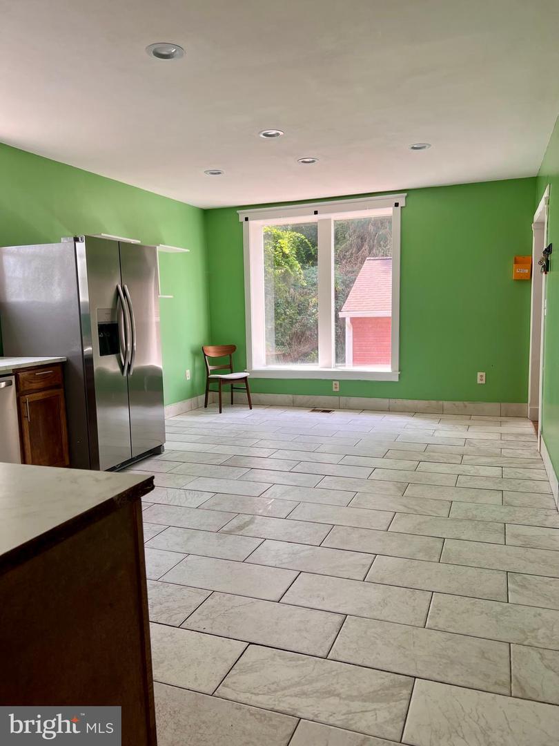 1501 DEVILS REACH RD, WOODBRIDGE, Virginia 22191, 6 Bedrooms Bedrooms, ,4 BathroomsBathrooms,Residential,For sale,1501 DEVILS REACH RD,VAPW2101818 MLS # VAPW2101818