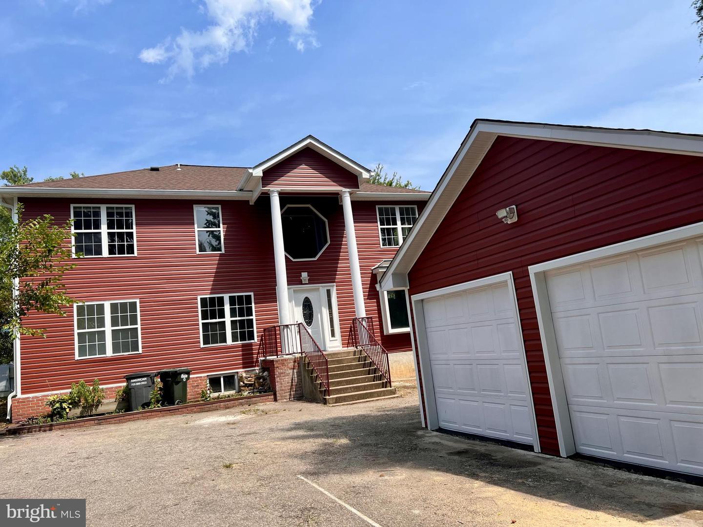1501 DEVILS REACH RD, WOODBRIDGE, Virginia 22191, 6 Bedrooms Bedrooms, ,4 BathroomsBathrooms,Residential,For sale,1501 DEVILS REACH RD,VAPW2101818 MLS # VAPW2101818