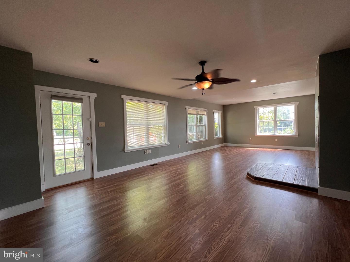 1501 DEVILS REACH RD, WOODBRIDGE, Virginia 22191, 6 Bedrooms Bedrooms, ,4 BathroomsBathrooms,Residential,For sale,1501 DEVILS REACH RD,VAPW2101818 MLS # VAPW2101818