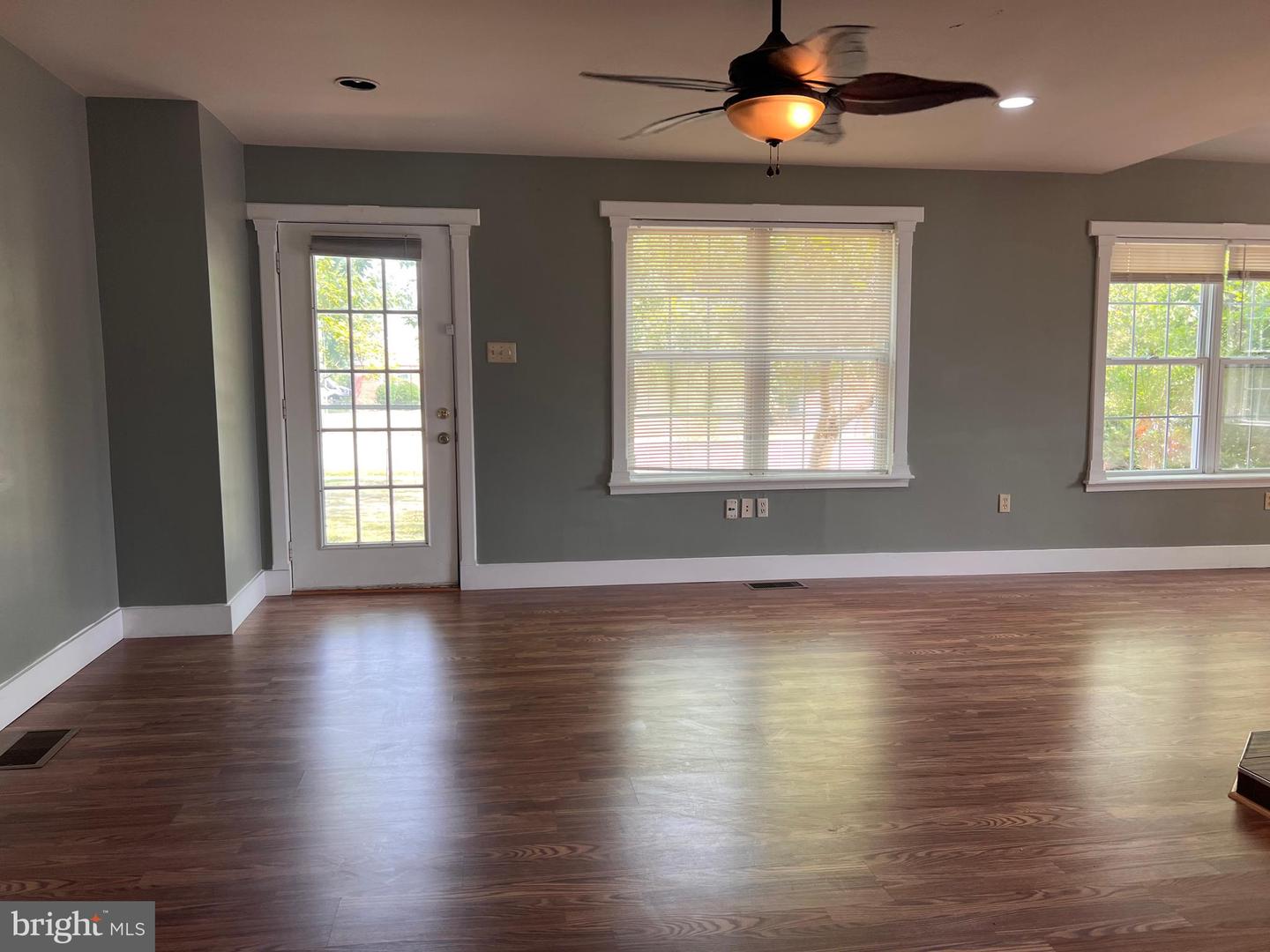 1501 DEVILS REACH RD, WOODBRIDGE, Virginia 22191, 6 Bedrooms Bedrooms, ,4 BathroomsBathrooms,Residential,For sale,1501 DEVILS REACH RD,VAPW2101818 MLS # VAPW2101818