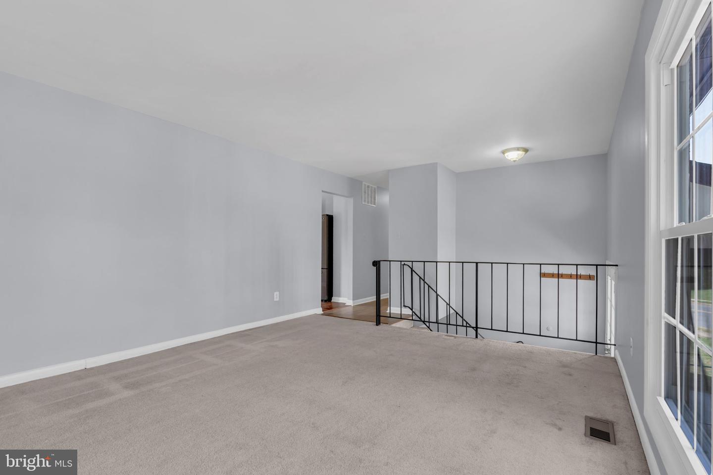 1243 SUMMERFIELD DR, HERNDON, Virginia 20170, 5 Bedrooms Bedrooms, ,3 BathroomsBathrooms,Residential,For sale,1243 SUMMERFIELD DR,VAFX2262302 MLS # VAFX2262302