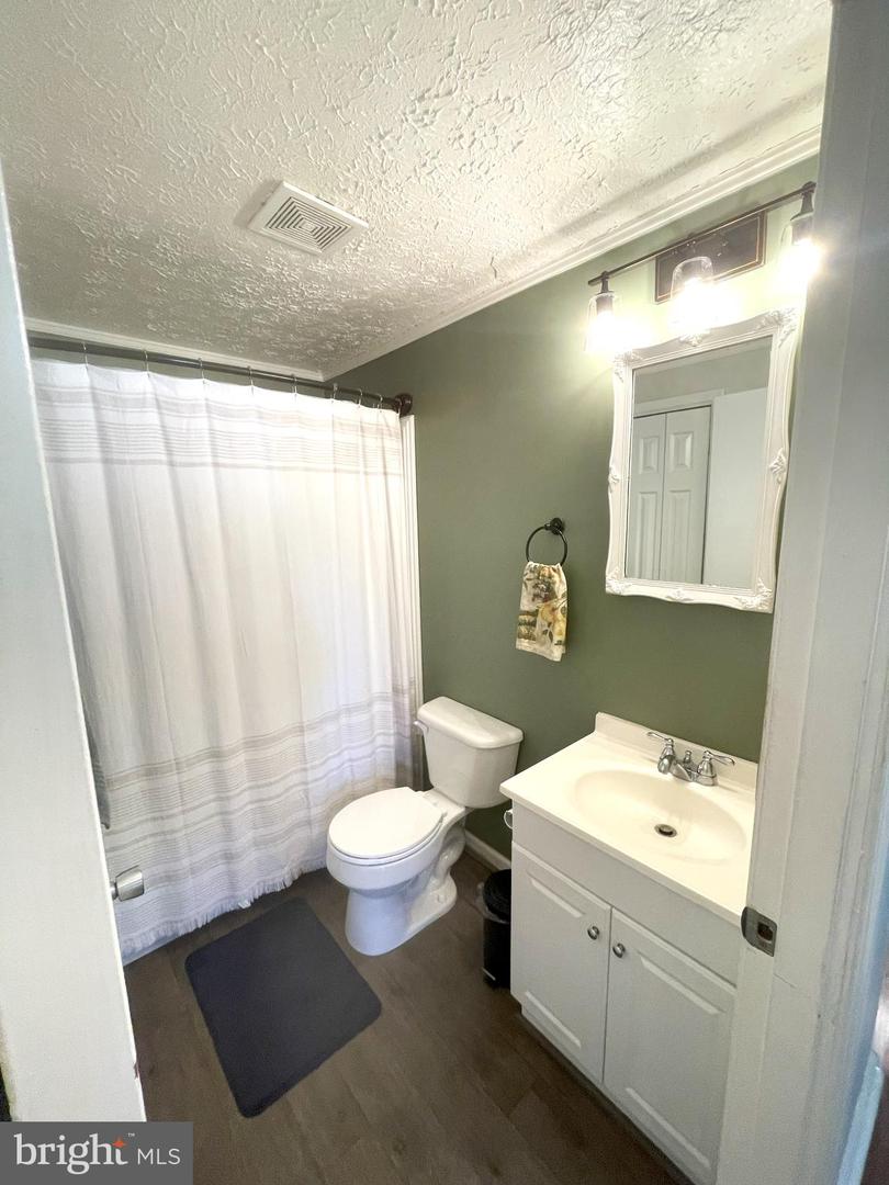 11193 HENRY GRIFFIN RD, KING GEORGE, Virginia 22485, 3 Bedrooms Bedrooms, ,1 BathroomBathrooms,Residential,For sale,11193 HENRY GRIFFIN RD,VAKG2006902 MLS # VAKG2006902