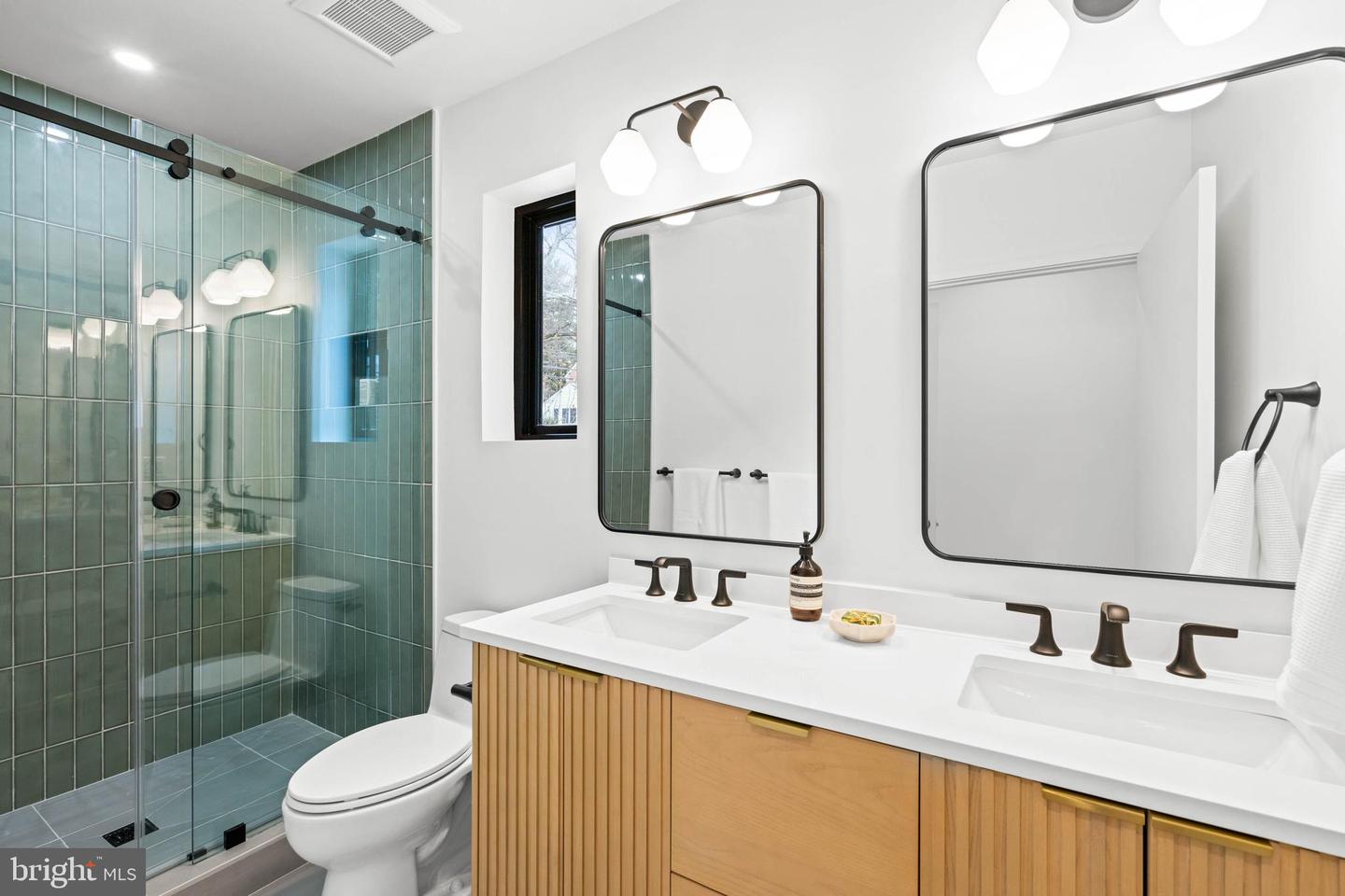 5244 WATSON ST NW, WASHINGTON, District Of Columbia 20016, 5 Bedrooms Bedrooms, ,5 BathroomsBathrooms,Residential,For sale,5244 WATSON ST NW,DCDC2215976 MLS # DCDC2215976