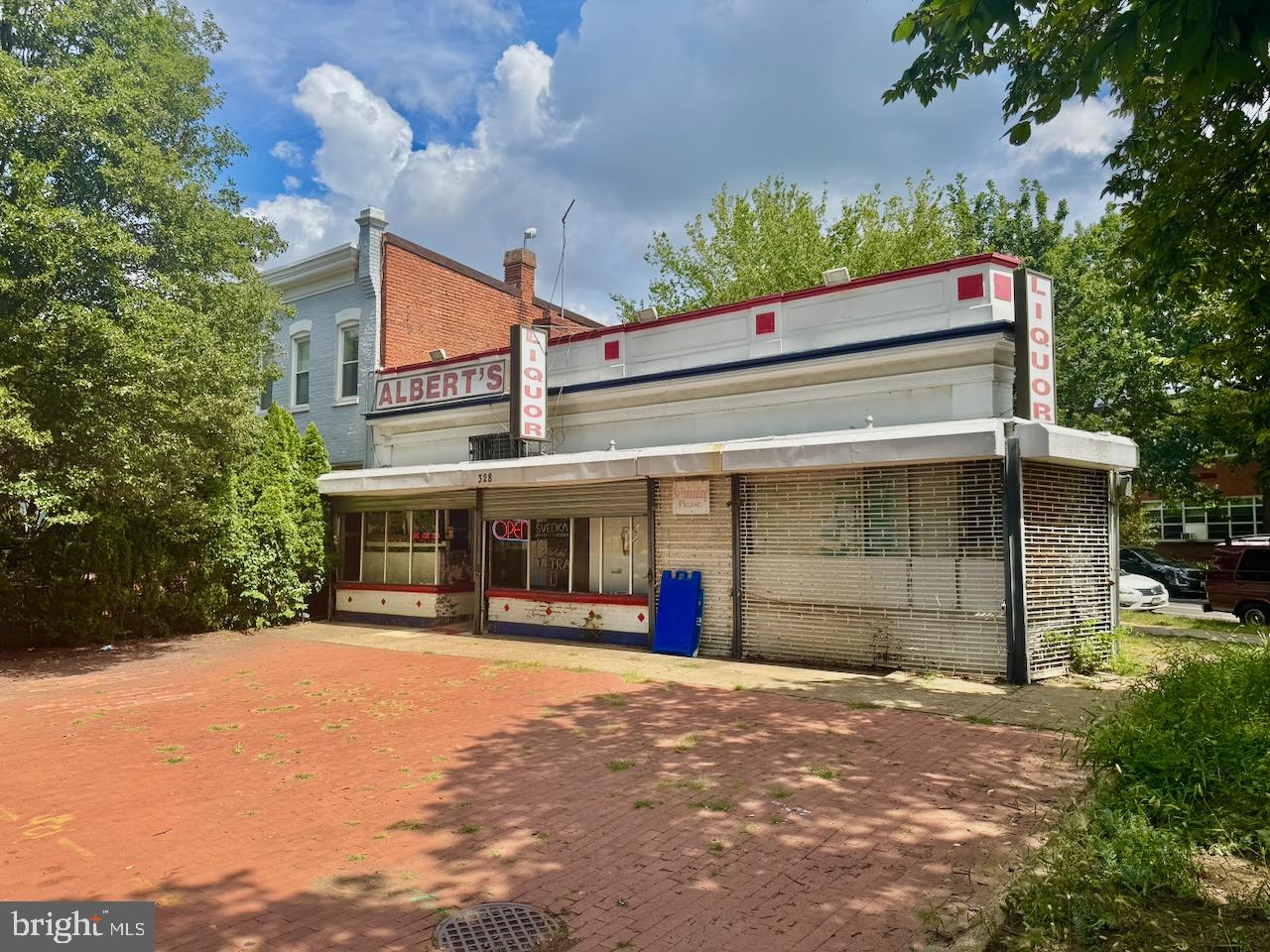 328 KENTUCKY AVE SE, WASHINGTON, District Of Columbia 20003, ,Residential,For sale,328 KENTUCKY AVE SE,DCDC2215982 MLS # DCDC2215982