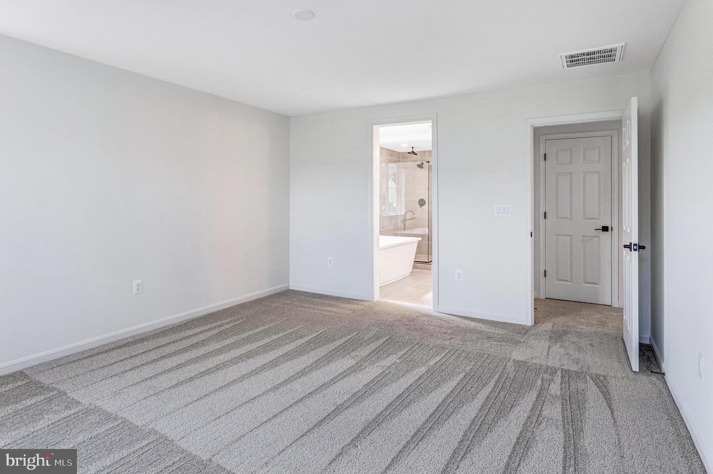 7262 FOUNDERS HILL AVE, RUTHER GLEN, Virginia 22546, 4 Bedrooms Bedrooms, ,3 BathroomsBathrooms,Residential,For sale,7262 FOUNDERS HILL AVE,VACV2008698 MLS # VACV2008698