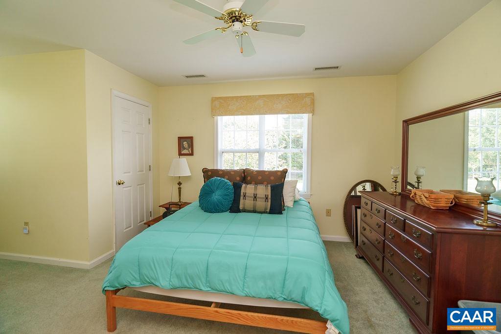 2733 SOUTHERN HILLS CT, NORTH GARDEN, Virginia 22959, 4 Bedrooms Bedrooms, ,3 BathroomsBathrooms,Residential,For sale,2733 SOUTHERN HILLS CT,668033 MLS # 668033