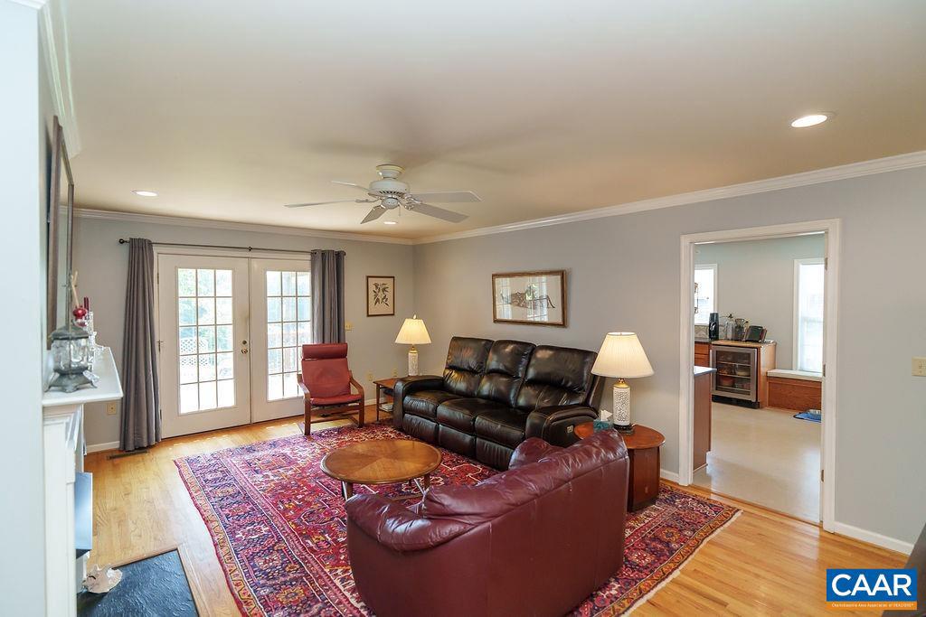 2733 SOUTHERN HILLS CT, NORTH GARDEN, Virginia 22959, 4 Bedrooms Bedrooms, ,3 BathroomsBathrooms,Residential,For sale,2733 SOUTHERN HILLS CT,668033 MLS # 668033