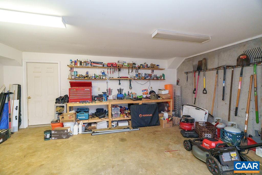 2733 SOUTHERN HILLS CT, NORTH GARDEN, Virginia 22959, 4 Bedrooms Bedrooms, ,3 BathroomsBathrooms,Residential,For sale,2733 SOUTHERN HILLS CT,668033 MLS # 668033