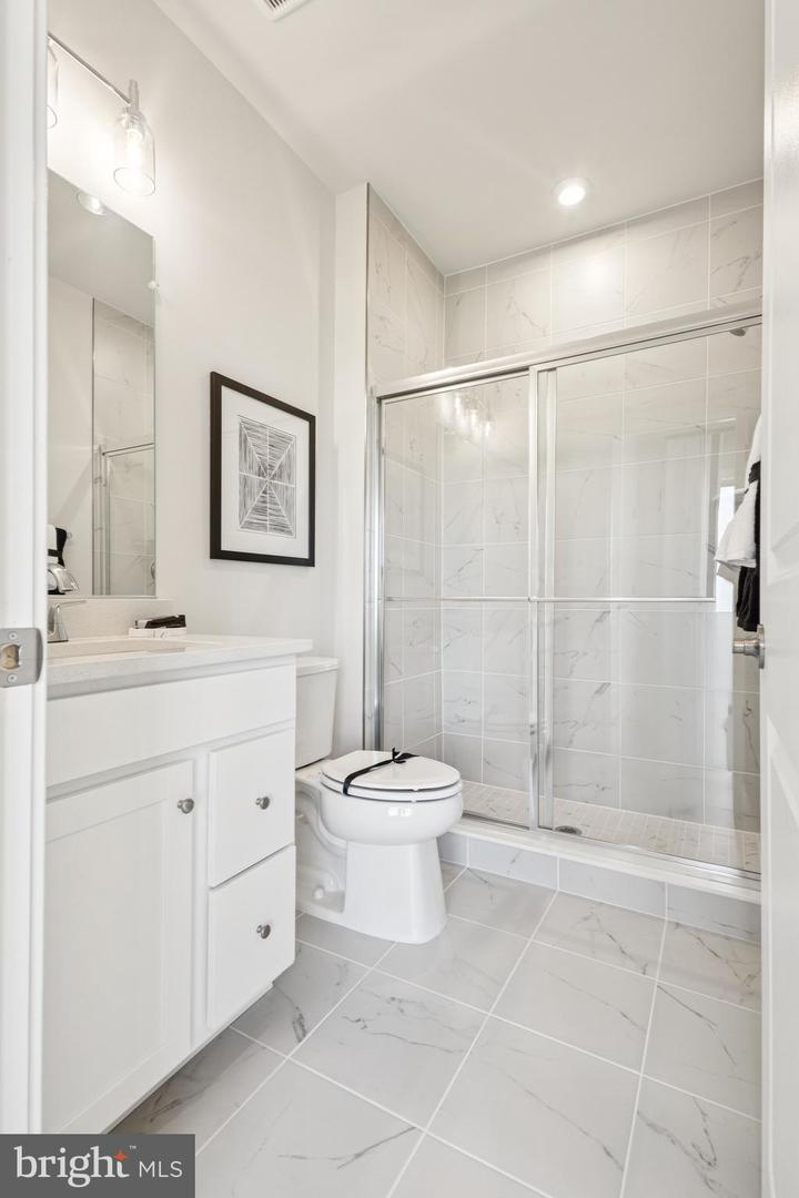 8883 CURIE ST, MANASSAS, Virginia 20109, 3 Bedrooms Bedrooms, ,3 BathroomsBathrooms,Residential,For sale,8883 CURIE ST,VAPW2102032 MLS # VAPW2102032