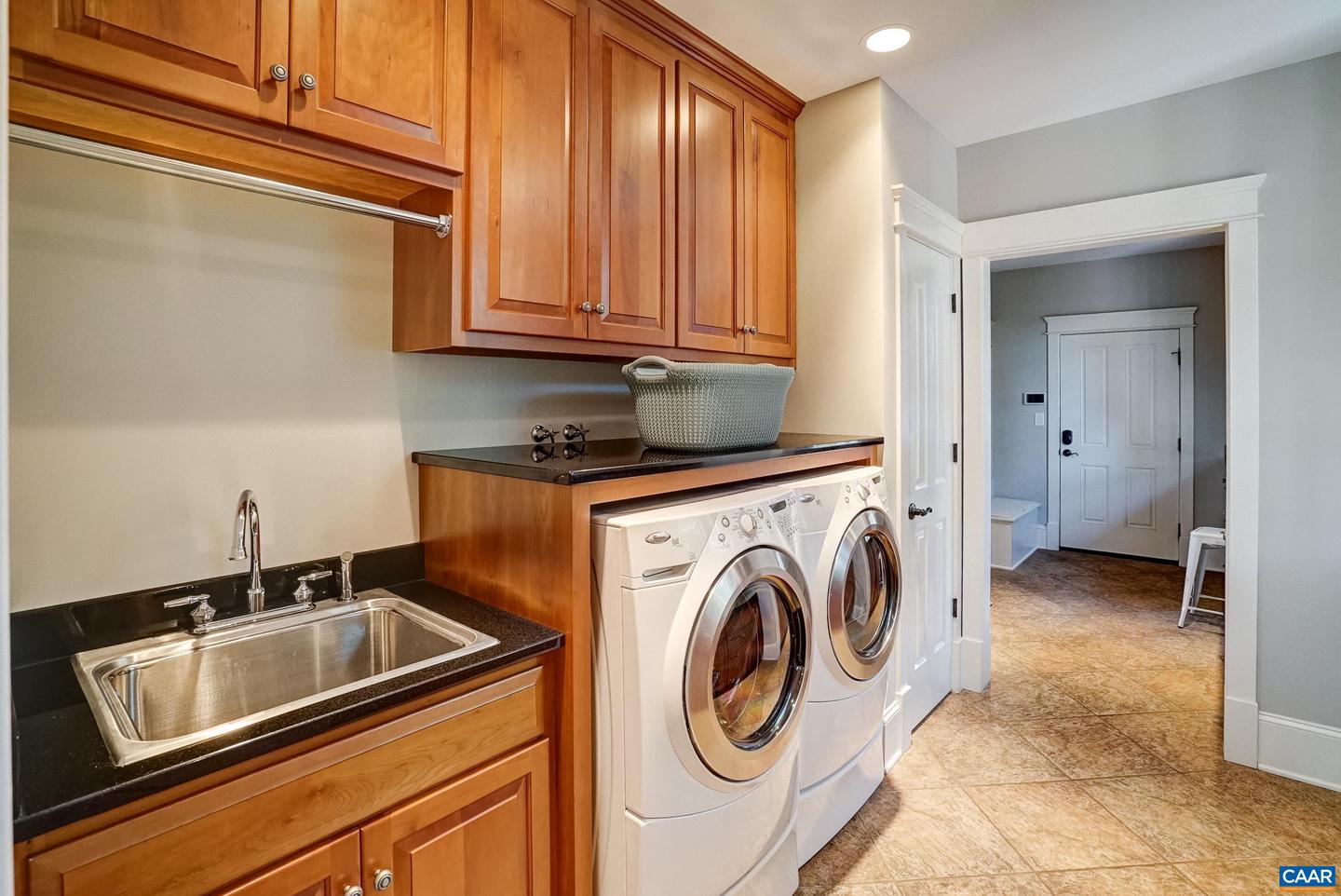 1477 KINROSS LN, KESWICK, Virginia 22947, 6 Bedrooms Bedrooms, ,7 BathroomsBathrooms,Residential,For sale,1477 KINROSS LN,668039 MLS # 668039