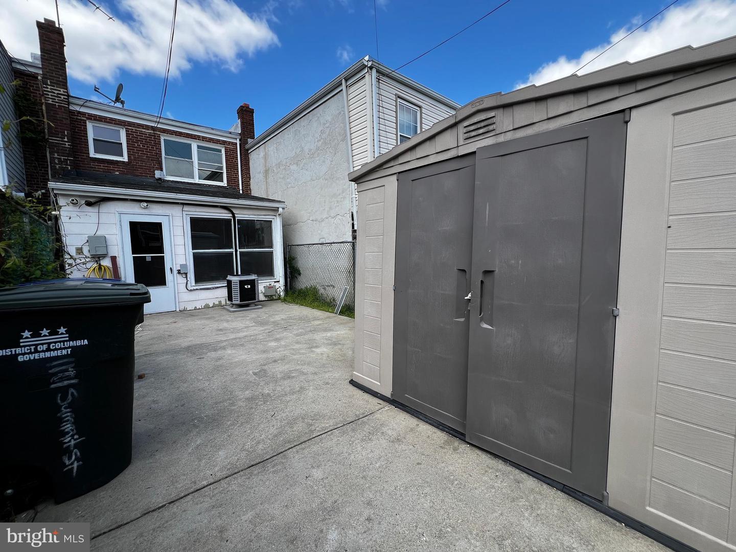 1171 SUMMIT ST NE, WASHINGTON, District Of Columbia 20002, 2 Bedrooms Bedrooms, ,1 BathroomBathrooms,Residential,For sale,1171 SUMMIT ST NE,DCDC2192798 MLS # DCDC2192798 1171 SUMMIT ST NE, WASHINGTON, District Of Columbia 20002, 2 Bedrooms Bedrooms, ,1 BathroomBathrooms,Residential,For sale,1171 SUMMIT ST NE,DCDC2192798 MLS # DCDC2192798