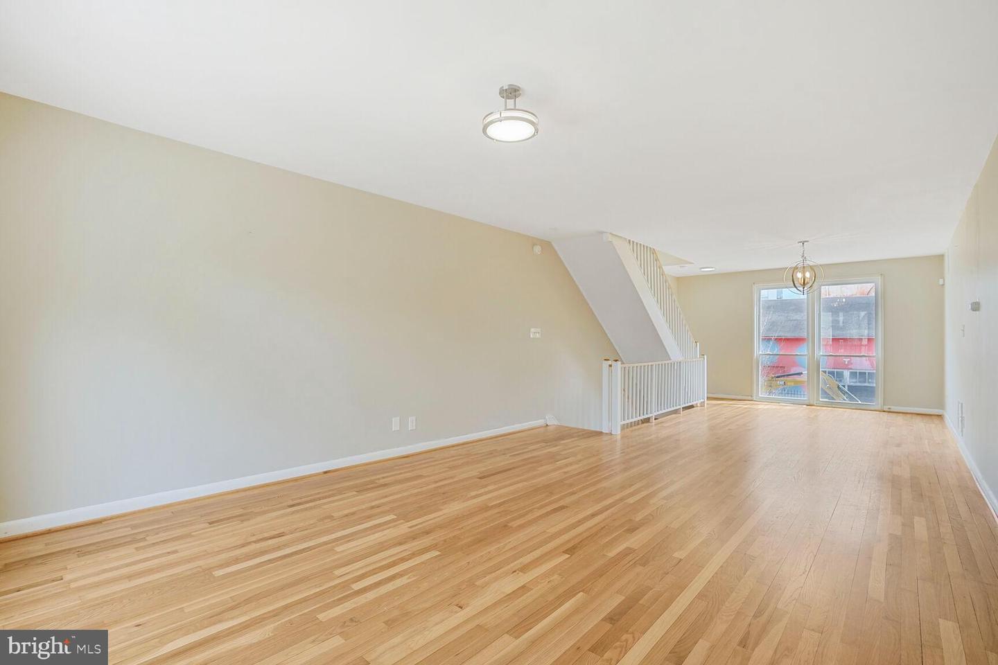 62 G ST SW #117, WASHINGTON, District Of Columbia 20024, 3 Bedrooms Bedrooms, ,2 BathroomsBathrooms,Residential,For sale,62 G ST SW #117,DCDC2194790 MLS # DCDC2194790