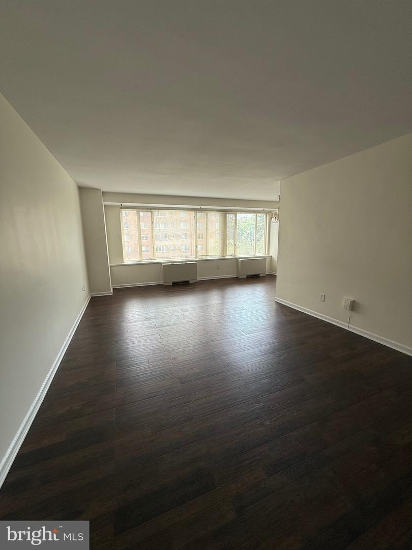 4301 MASSACHUSETTS AVE NW #3009, WASHINGTON, District Of Columbia 20016, 2 Bedrooms Bedrooms, ,2 BathroomsBathrooms,Residential,For sale,4301 MASSACHUSETTS AVE NW #3009,DCDC2199826 MLS # DCDC2199826