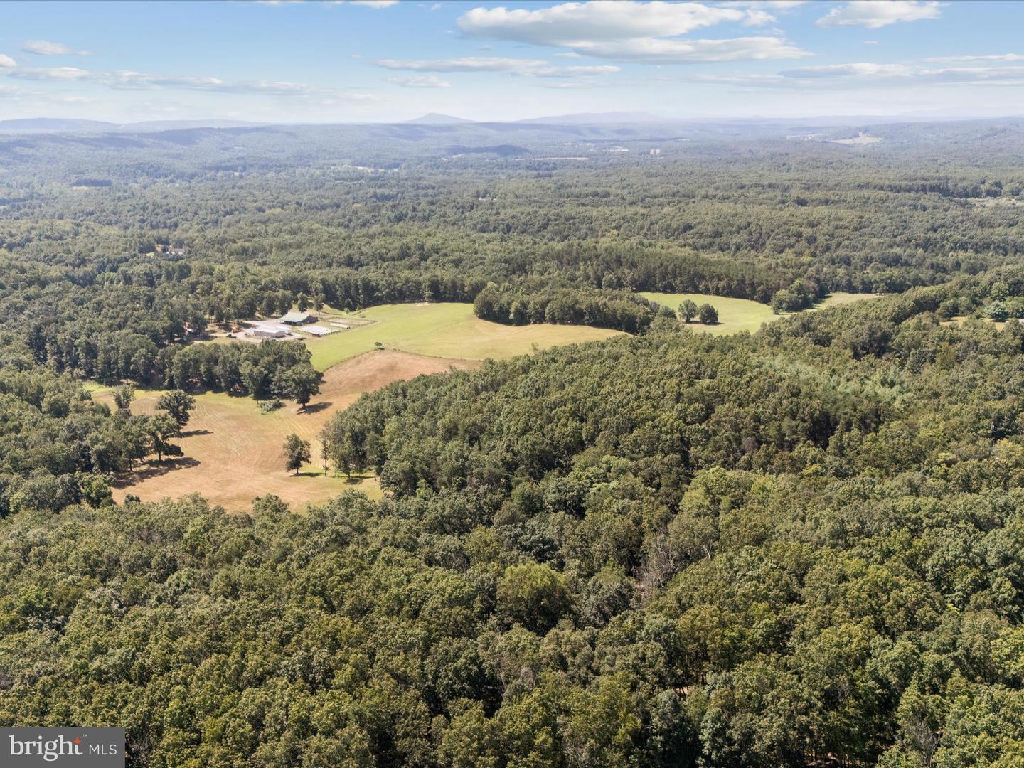 000 LIGHT RD, WINCHESTER, Virginia 22603, ,Land,For sale,000 LIGHT RD,VAFV2036190 MLS # VAFV2036190