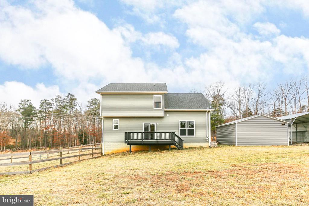 7716 PILGRIM LN, SPOTSYLVANIA, Virginia 22551, 4 Bedrooms Bedrooms, ,2 BathroomsBathrooms,Residential,7716 PILGRIM LN,VASP2035658 MLS # VASP2035658