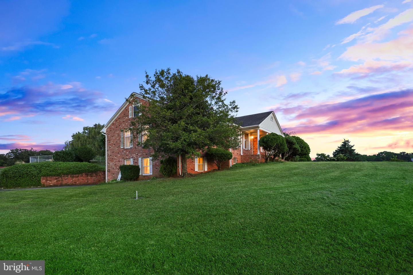 7787 GREENWICH RD, CATLETT, Virginia 20119, 6 Bedrooms Bedrooms, ,3 BathroomsBathrooms,Residential,For sale,7787 GREENWICH RD,VAFQ2016898 MLS # VAFQ2016898