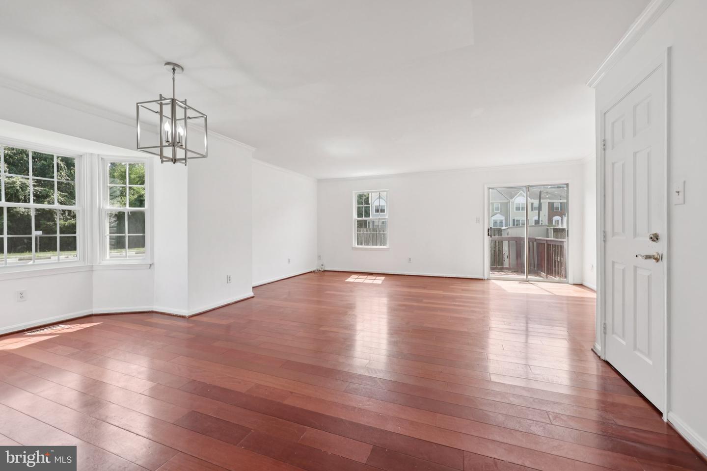 17875 LOUNSBERY DR, DUMFRIES, Virginia 22026, 3 Bedrooms Bedrooms, ,2 BathroomsBathrooms,Residential,For sale,17875 LOUNSBERY DR,VAPW2097540 MLS # VAPW2097540