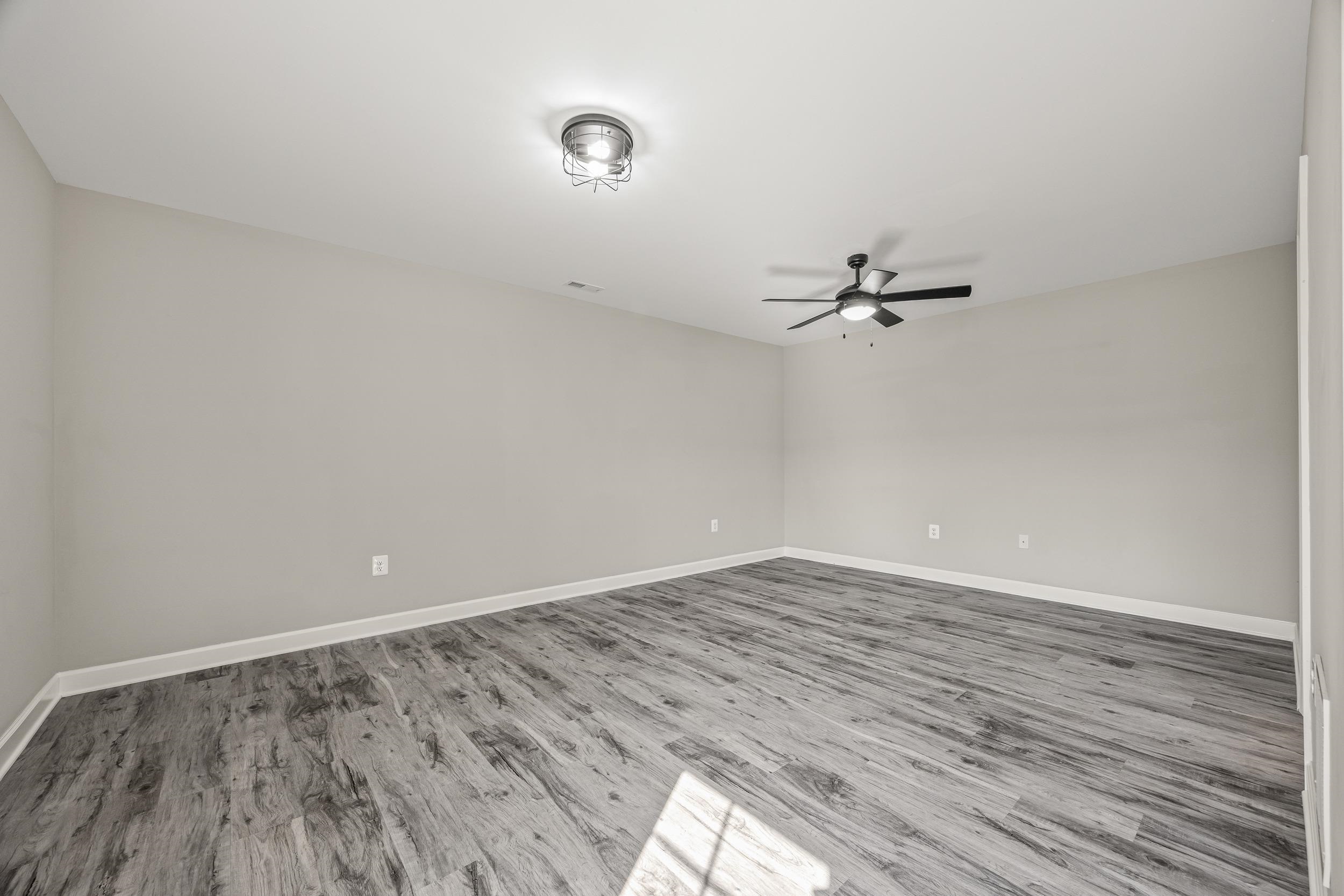 2914 BELGIAN DR, ROCKINGHAM, Virginia 22801, 4 Bedrooms Bedrooms, ,3 BathroomsBathrooms,Residential,2914 BELGIAN DR,668052 MLS # 668052